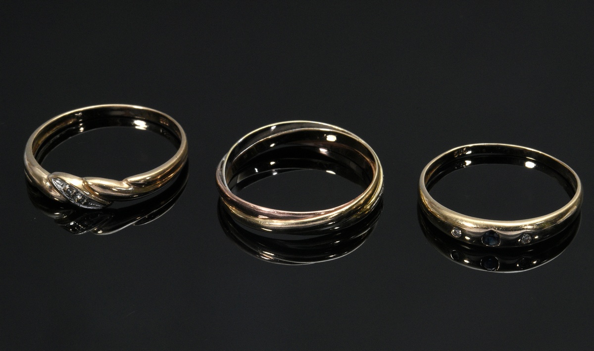 3 Various delicate gold 585 rings: 1 tricolour gold ring with small diamonds (size 56), 1 band ring - Image 2 of 2
