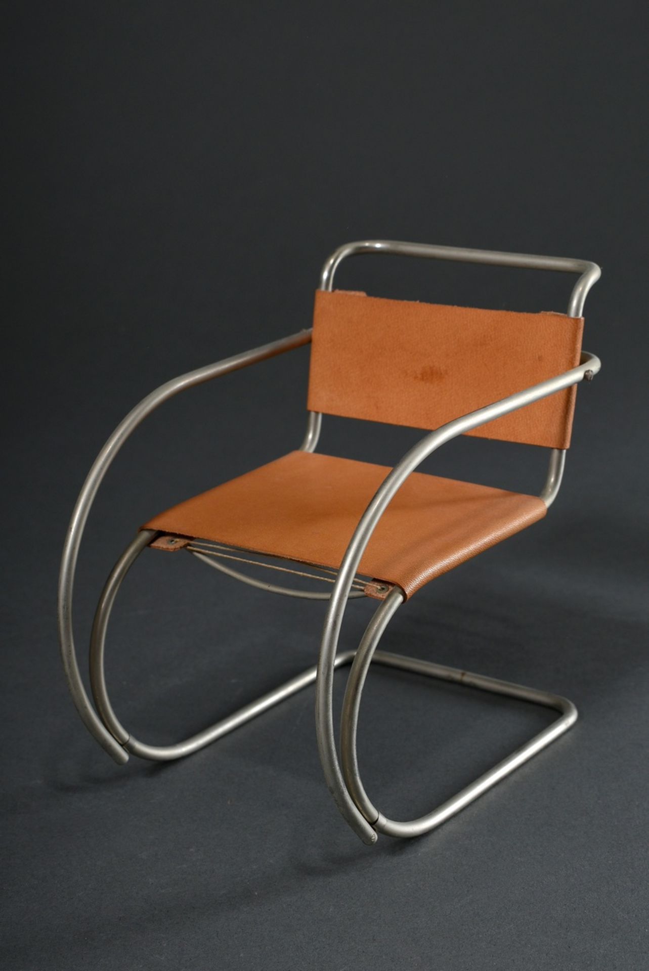 Miniature model chair "MR 20", design: Ludwig Mies van der Rohe 1927, tubular steel nickel plated,  - Image 2 of 4