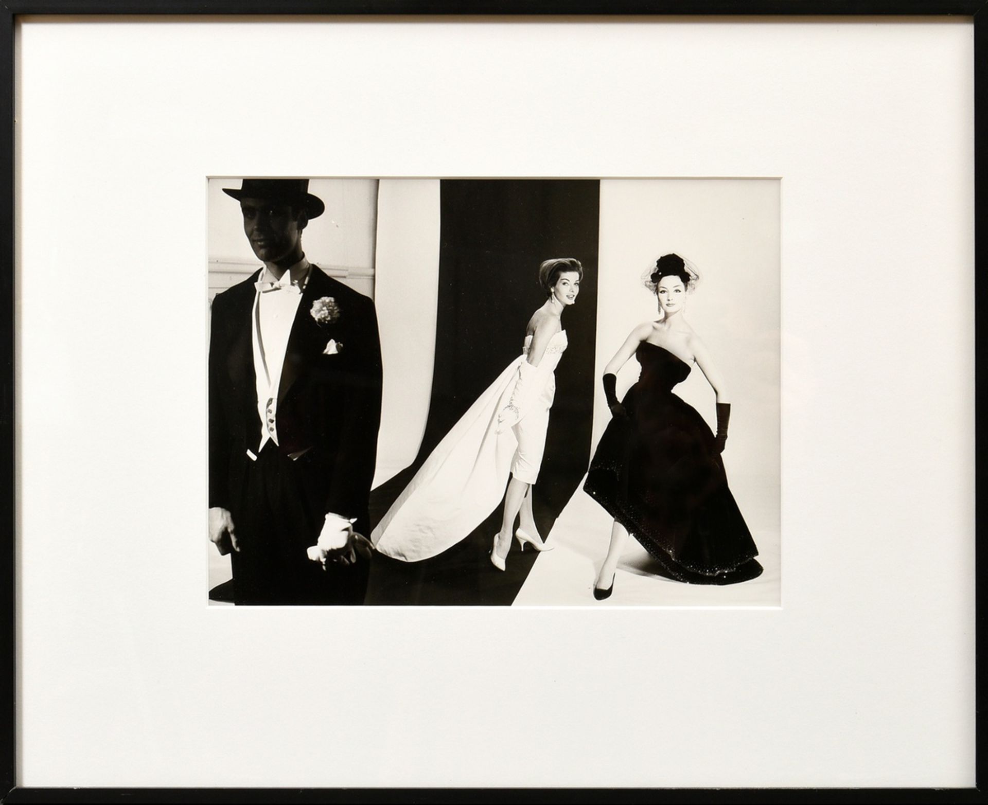 Gundlach, Franz Christian (1926-2021) "Evening im Black and White" 1957, Fotografie, verso sign./da - Bild 2 aus 4