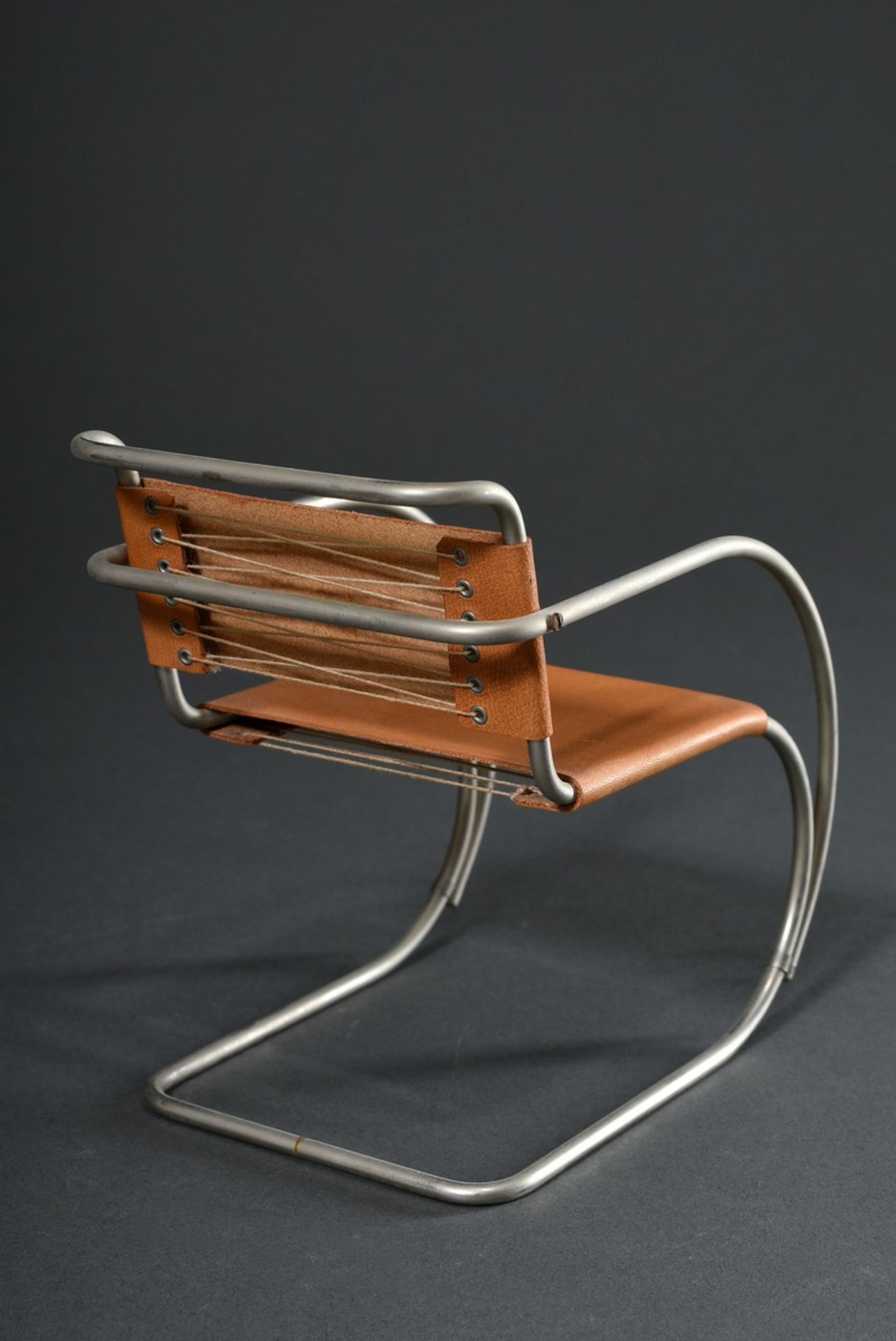 Miniature model chair "MR 20", design: Ludwig Mies van der Rohe 1927, tubular steel nickel plated,  - Image 3 of 4