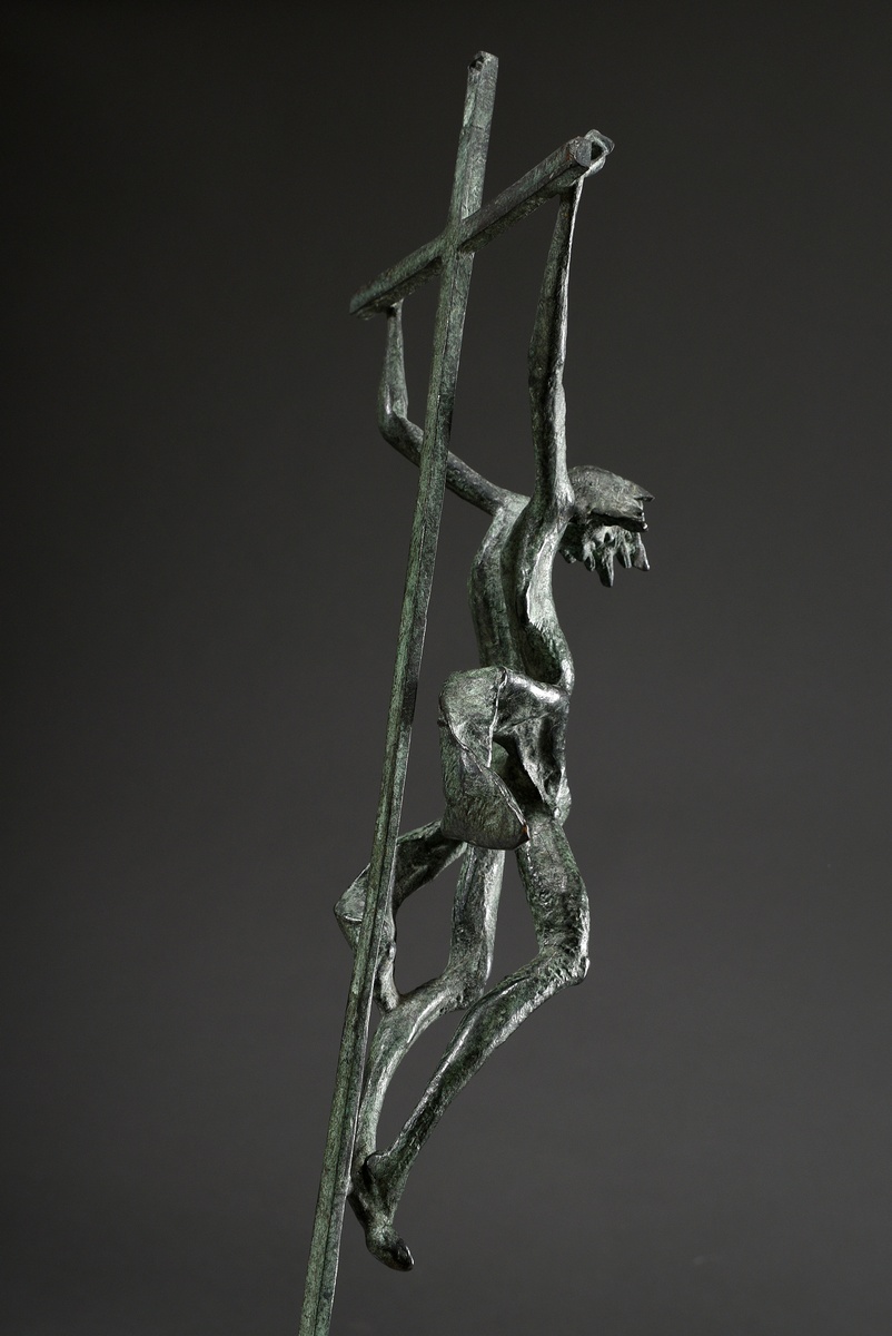 Capellini, Sergio (*1942) "Christ on the cross", bronze green patinated, sign., 44x11,5cm, min. rub - Image 2 of 6