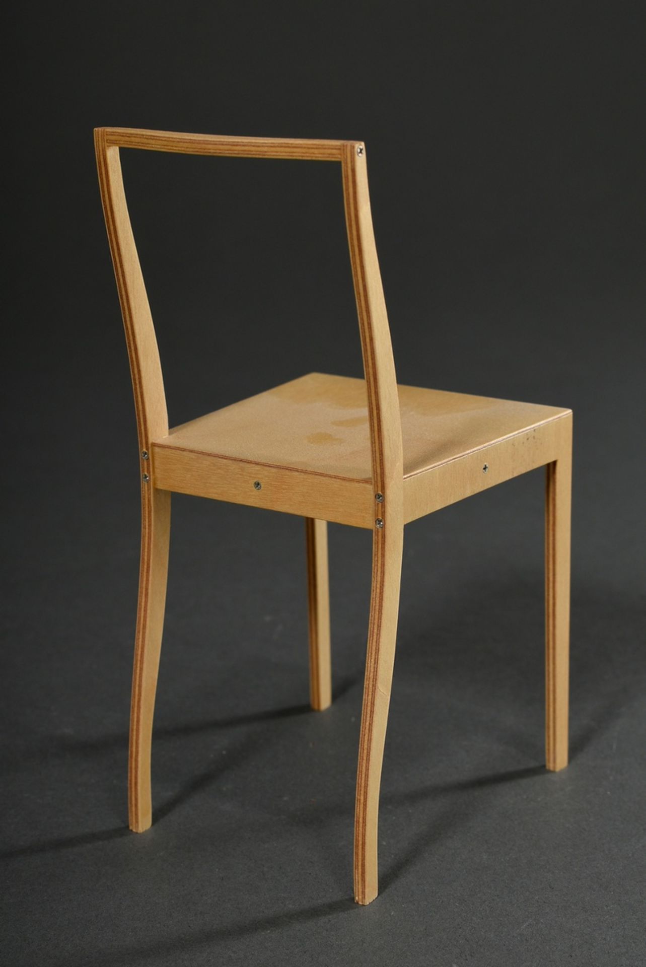 Miniature model chair "Ply Chair", design: Jasper Morrison, 1989 plywood, Vitra Design Museum, Mini - Image 3 of 3