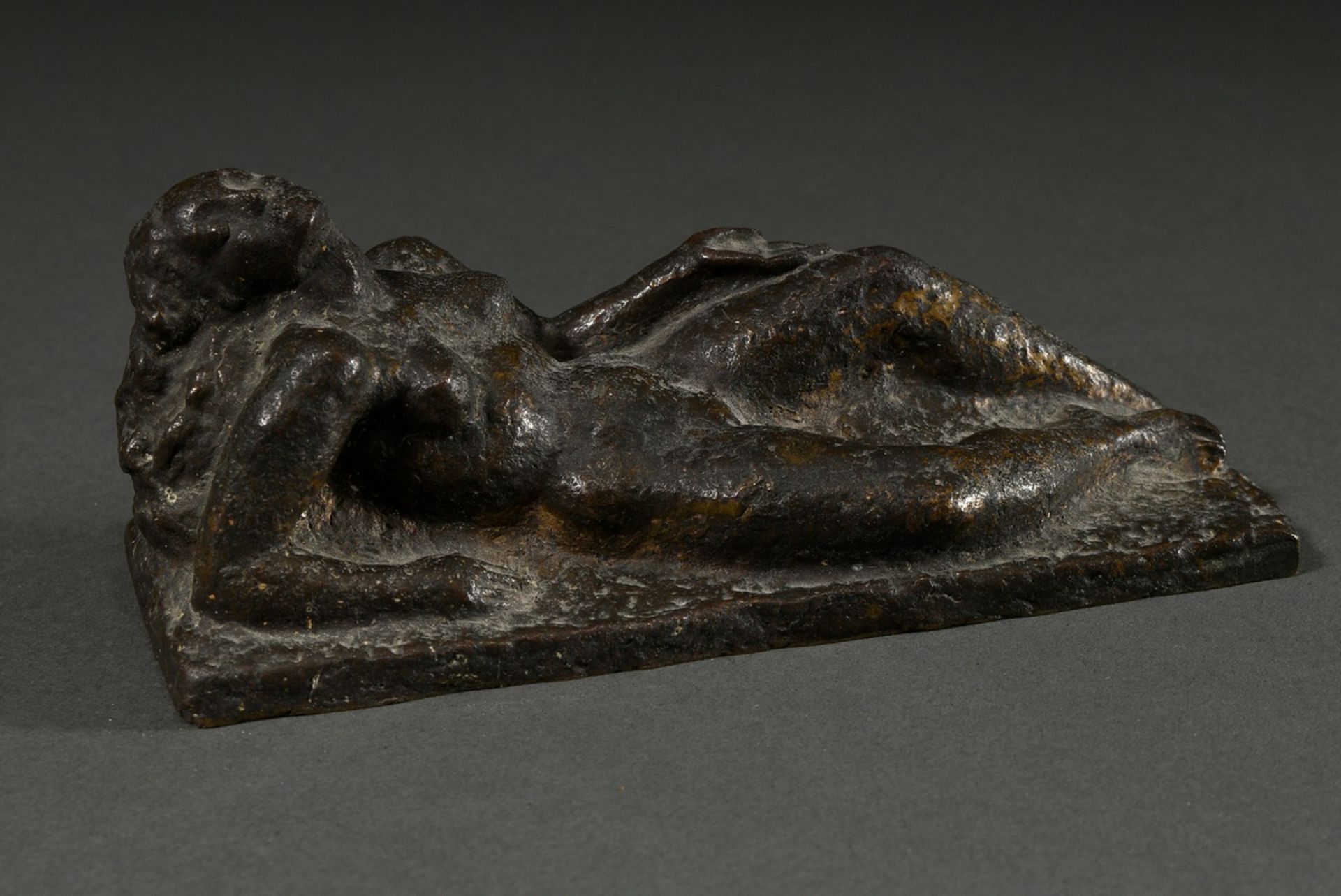 Artist bronze "Reclining nude", uninterpreted monogram MB-J, 7x17,7x6,4cm - Image 2 of 6