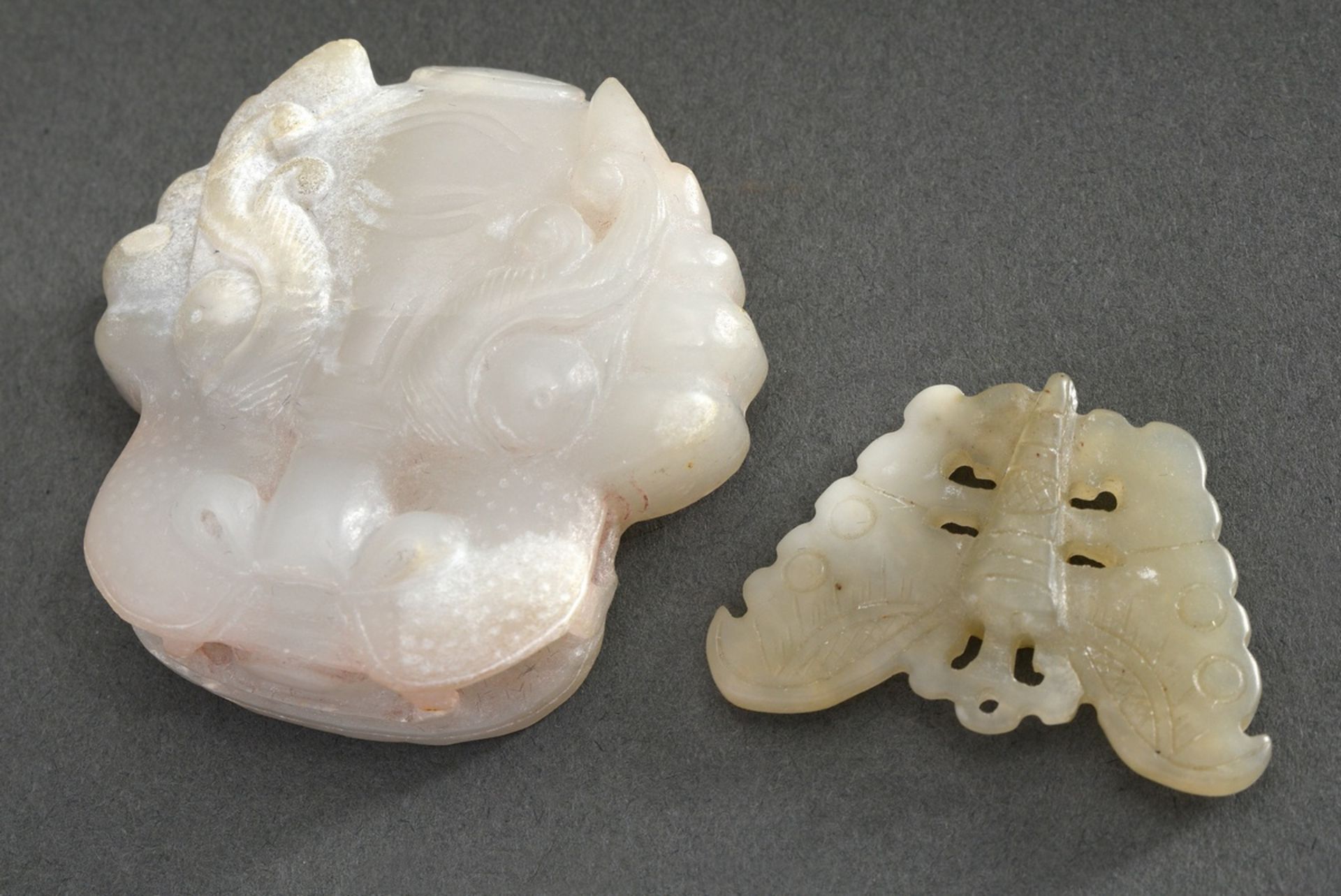 2 Miscellaneous Jade Objects: Belt buckle of white calcined jade "monster head" in Han style and pe