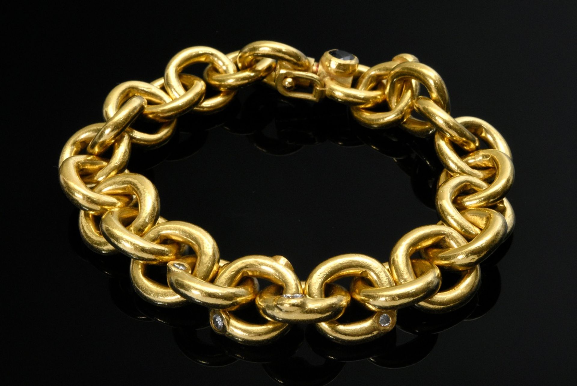 Schweres Gelbgold 900 Gliederarmband mit 6 Brillanten (zus. ca. 0.46/VVSI-VSI/TW) mit Geldgold 750 