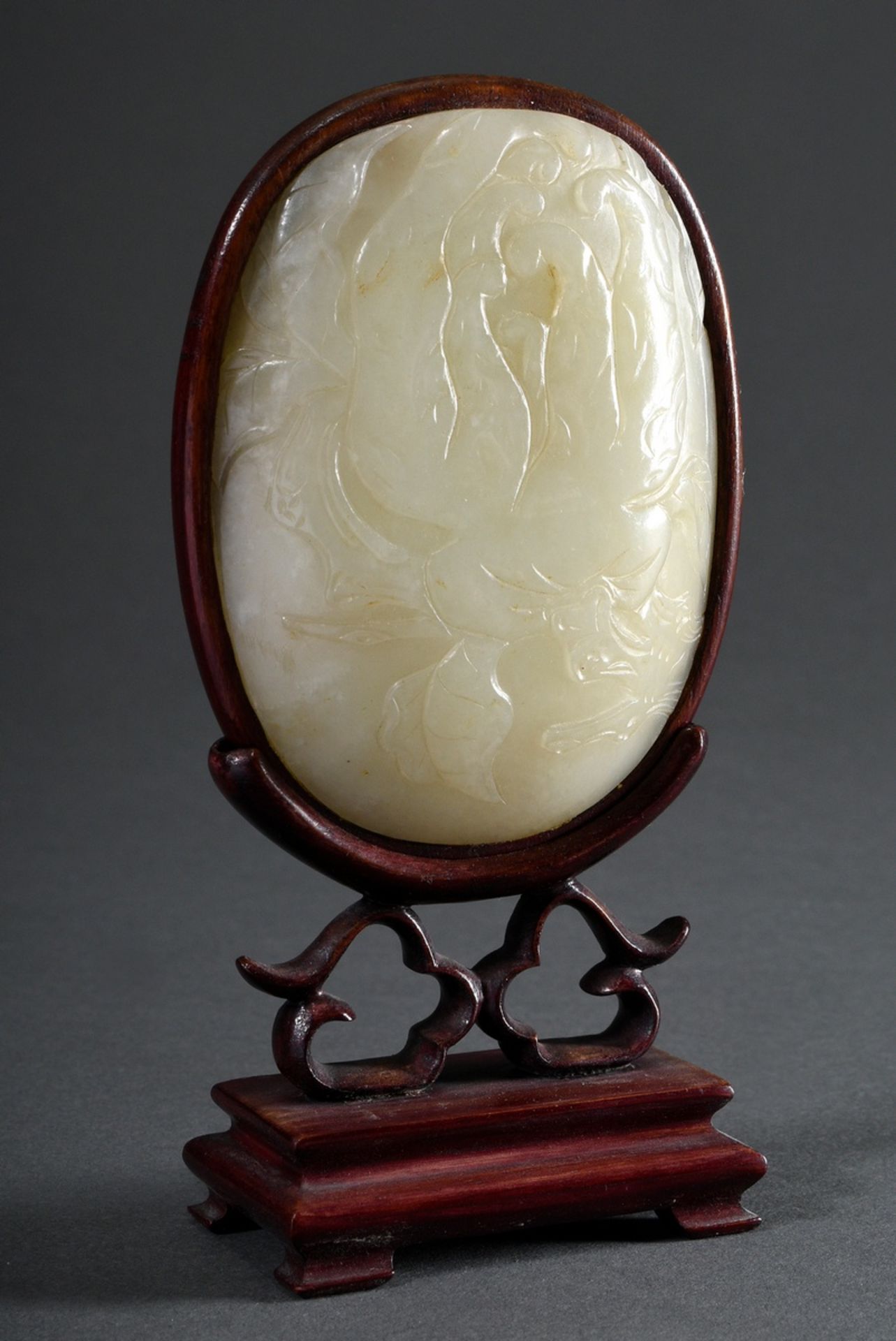 Light yellow-green jade carving plaque "Buddha-Hand Lemon", China, Qing Dynasty, carved rosewood fr