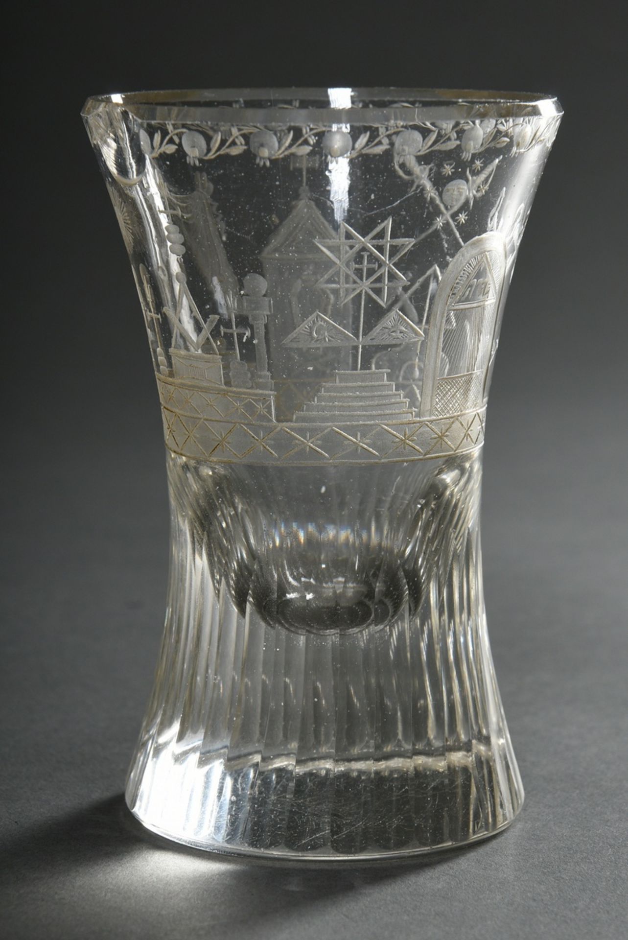 Masonic glass with cut leaf borders, richly cut symbolism and long notched facets at the foot, Bohe - Image 4 of 7