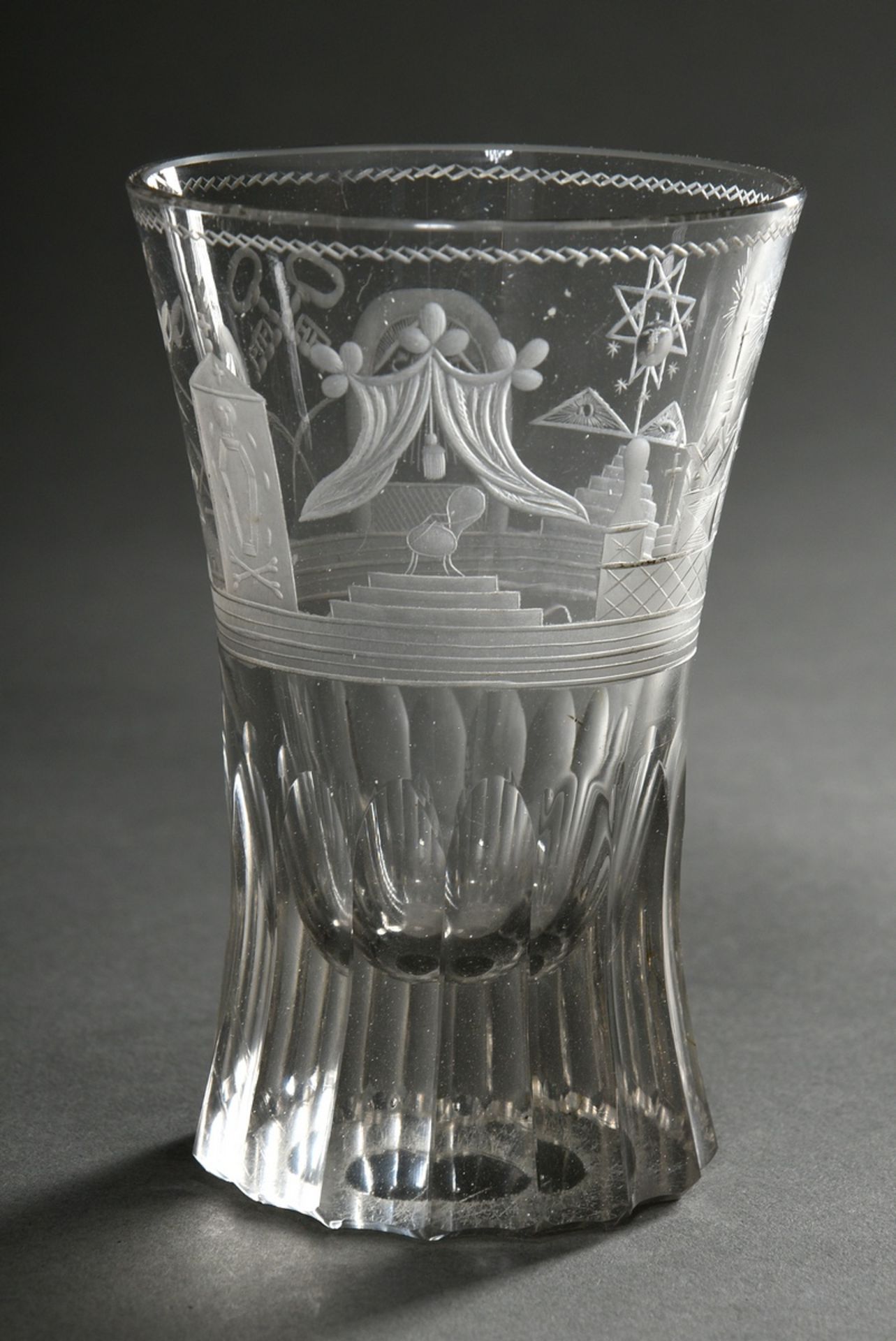 Masonic glass with surrounding border, rich mat and blank cut symbolism as well as 16-pass notch fa