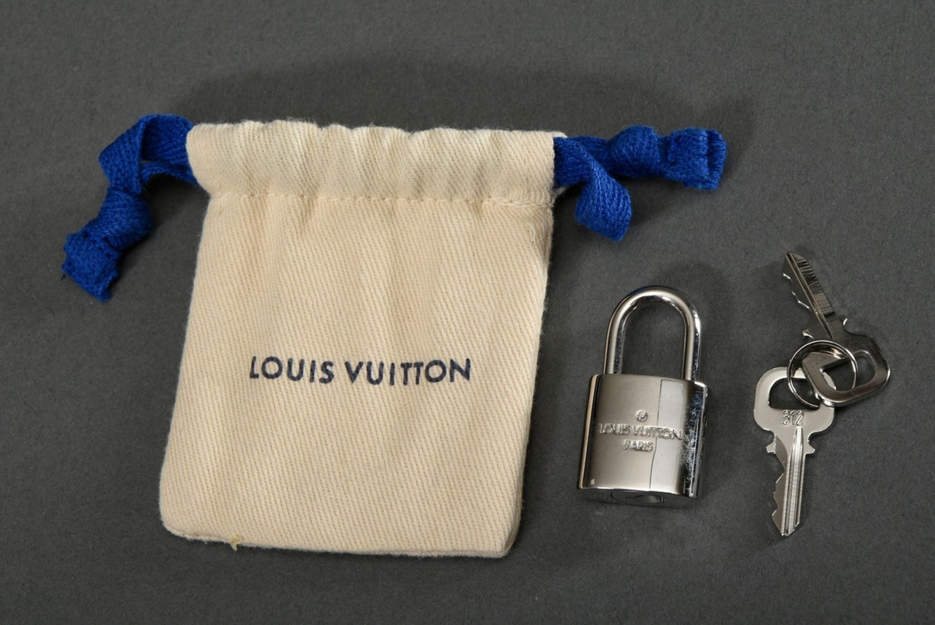 Louis Vuitton "Keepall 50" in Epi black, Damier graphite and raised Brand lettering on blue and whi - Image 7 of 9