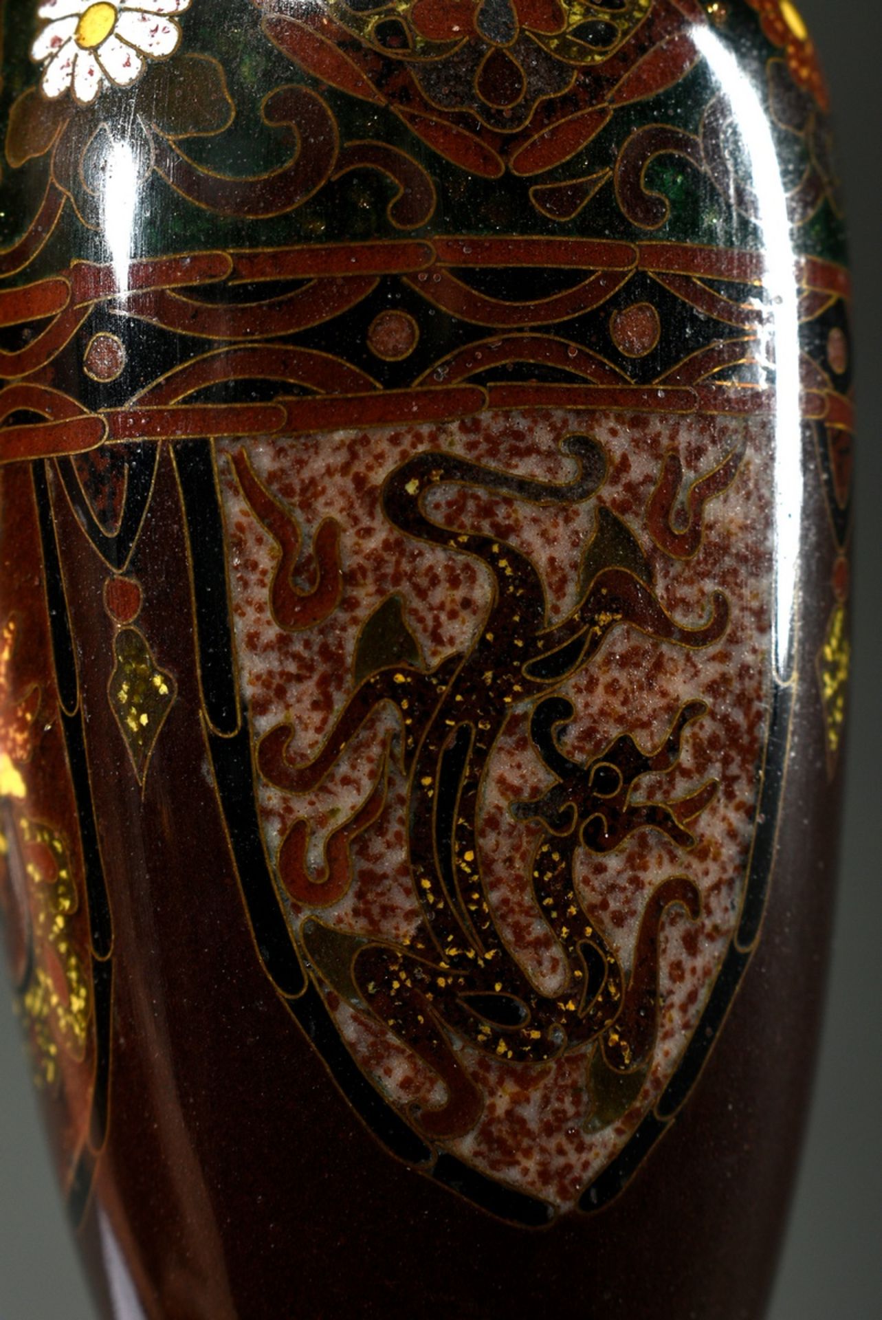 3 Various small cloisonné vases: pair with lancet-shaped cartouches "Birds and Dragons" and tall va - Image 5 of 8