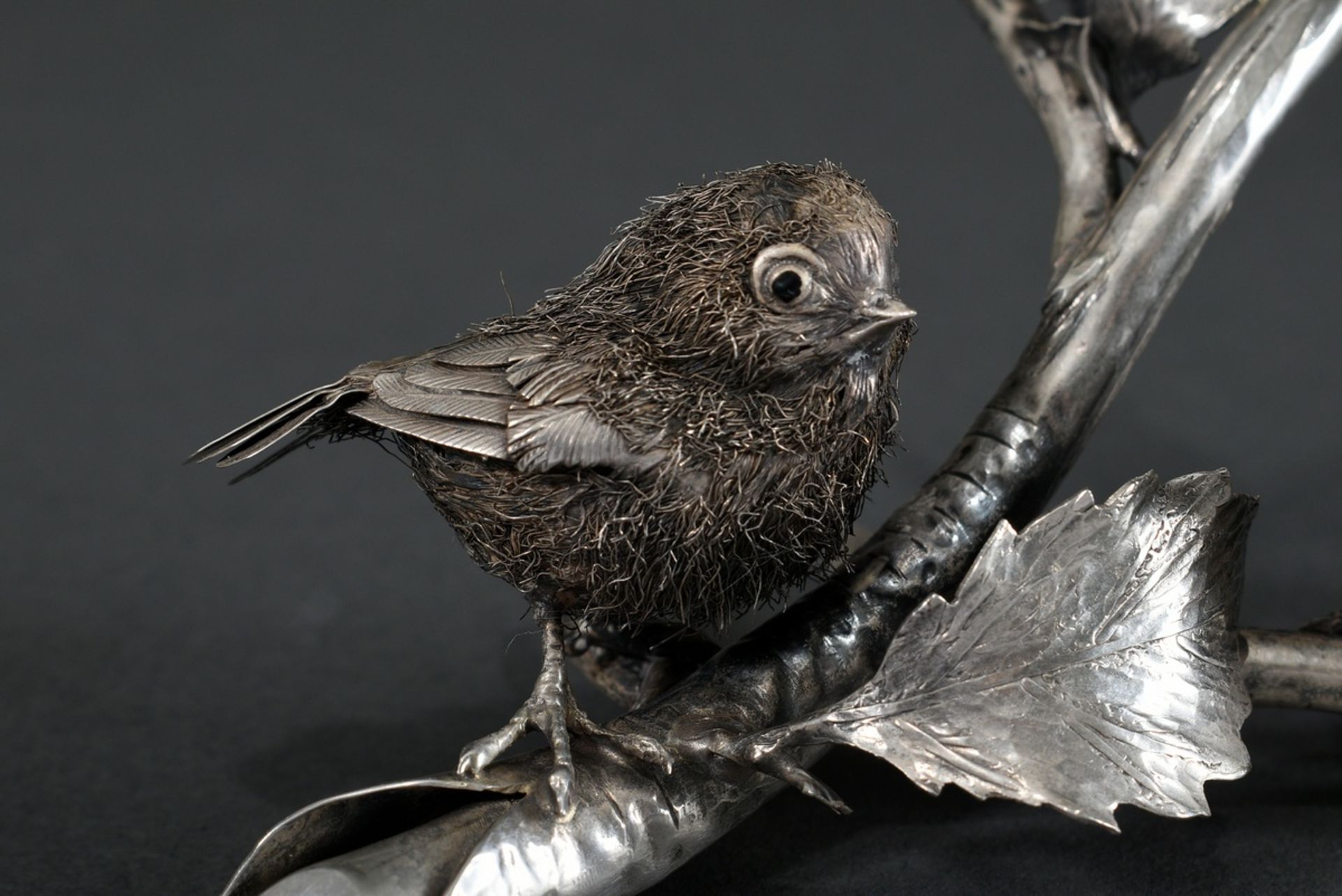 Table decoration "Branch with three birds", attributed to Mario Buccellati (1891-1965), without mar - Image 4 of 4