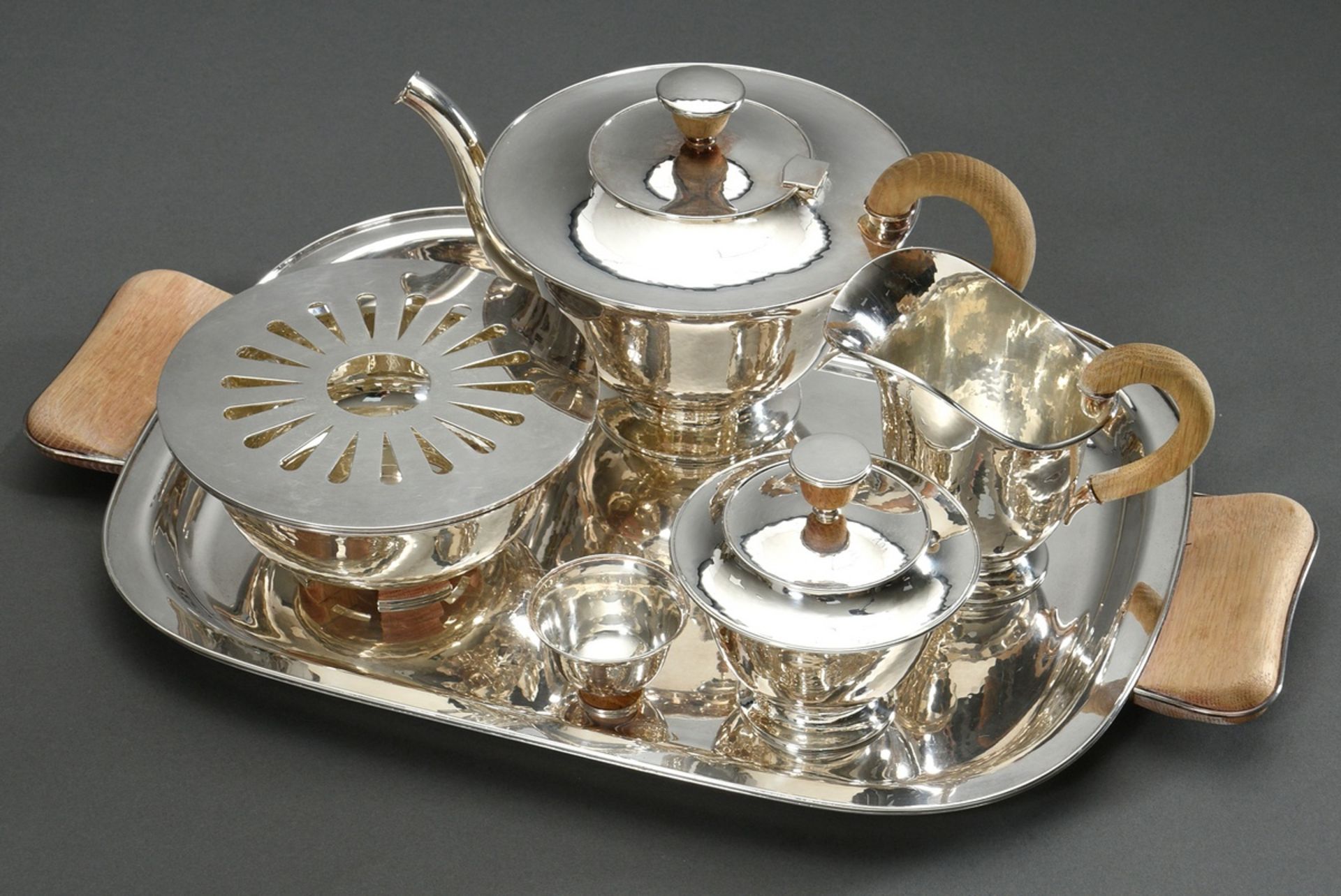 6 Pieces elegant Midcentury tea set, consisting of: teapot (h. 15,5cm), sugar pot (h. 12cm), milk j - Image 2 of 7