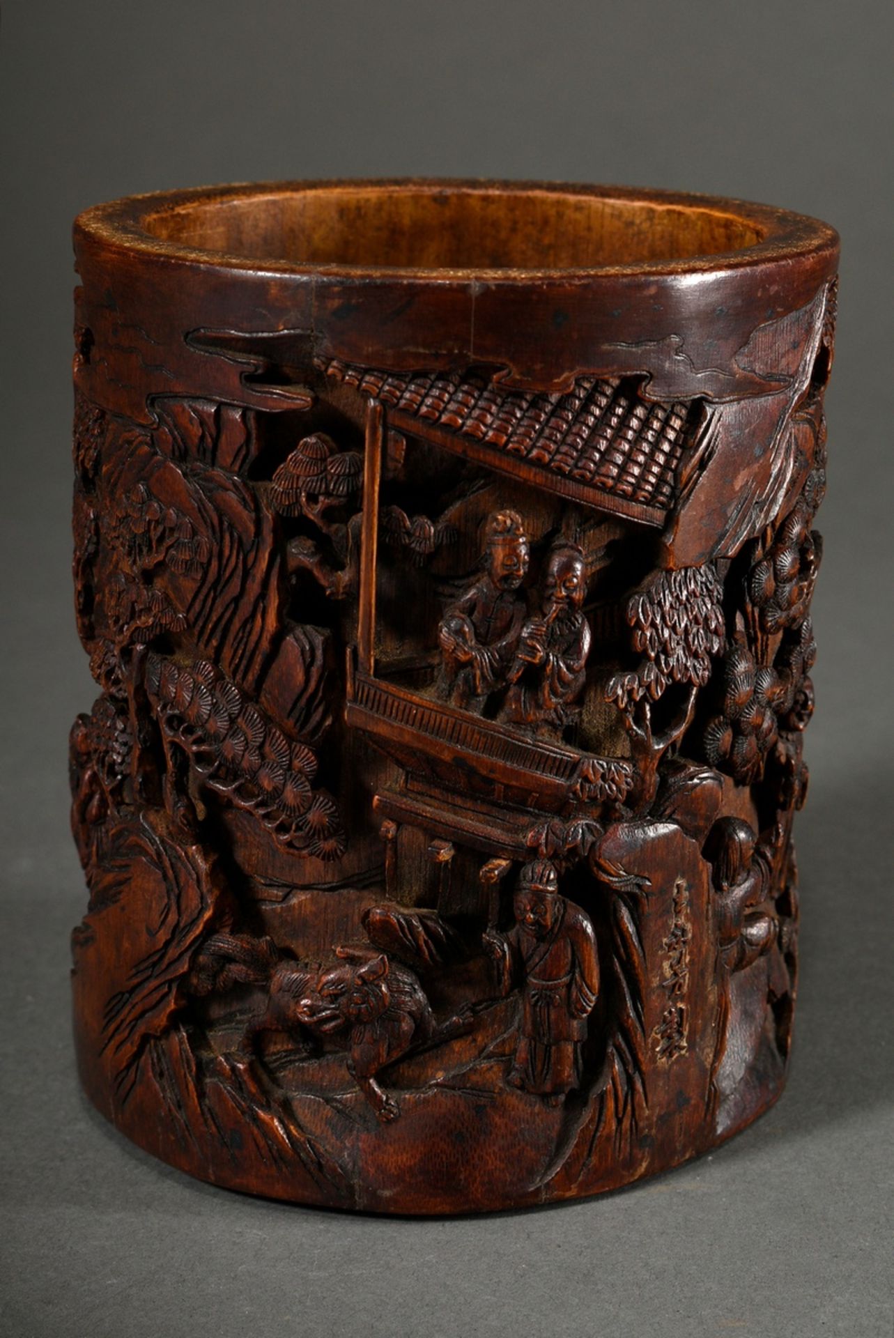 Chinese bamboo brush cup with detailed carved novel scene in low relief "Persons and Qilin in mount - Image 2 of 5