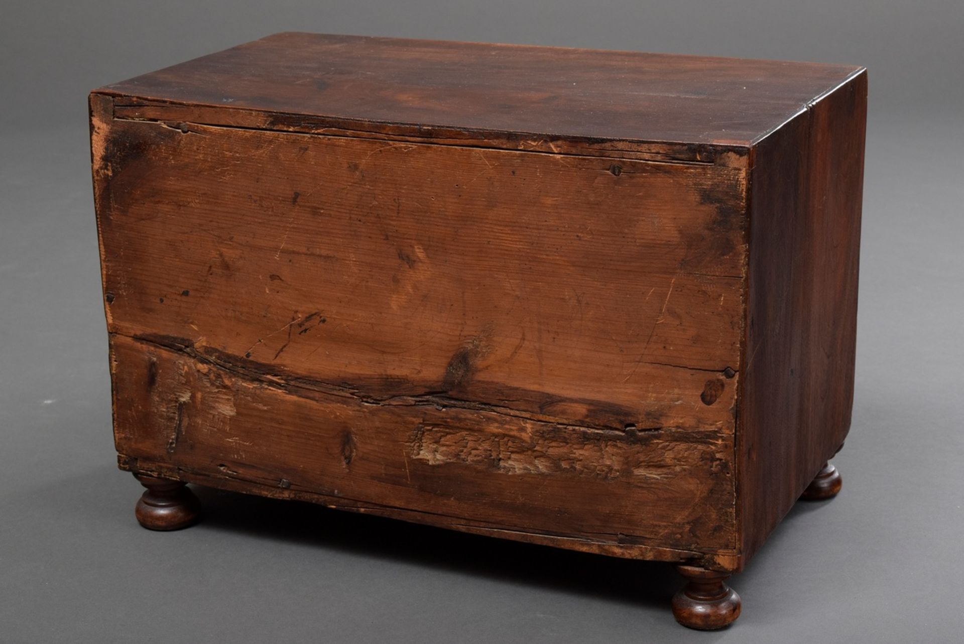 Spanish cabinet with tortoiseshell and brass inlays, walnut veneered on oak, on a table frame with  - Image 5 of 11