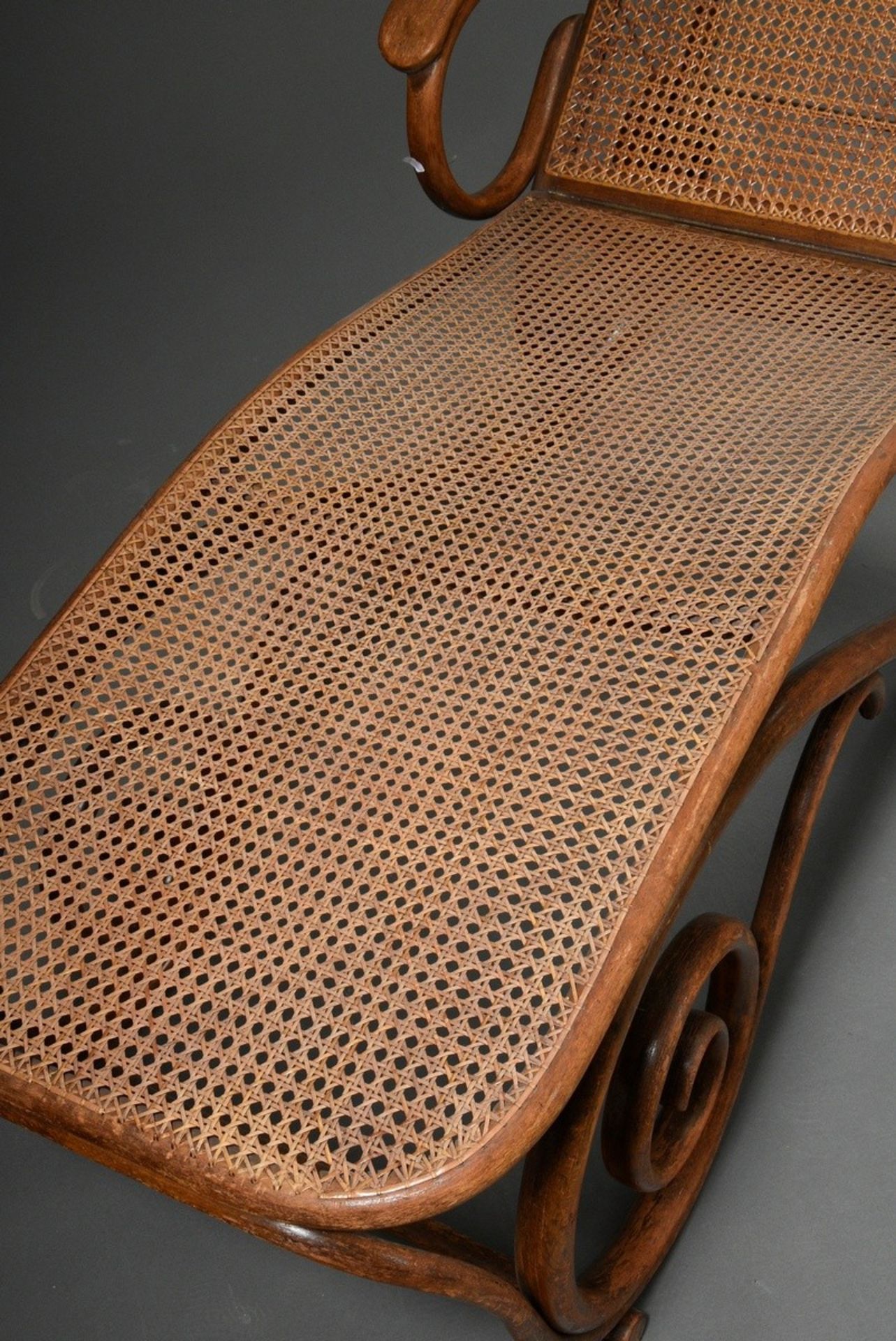 Thonet "Sofa bed no. 2", design: Gebrüder Thonet, Vienna c. 1900, solid bent beech wood with wicker - Image 2 of 7