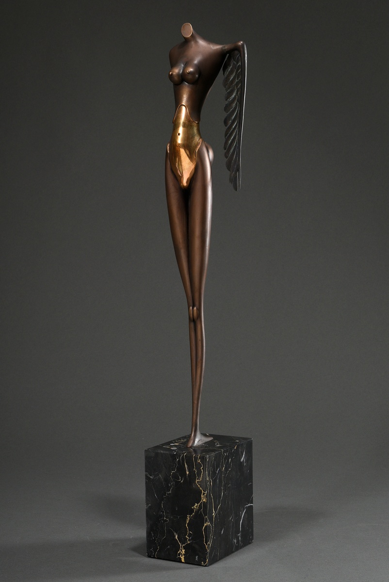 Wunderlich, Paul (1927-2010) "Nike" 1975, bronze patinated on marble base, HC (Hors de Commerce) ed - Image 2 of 6