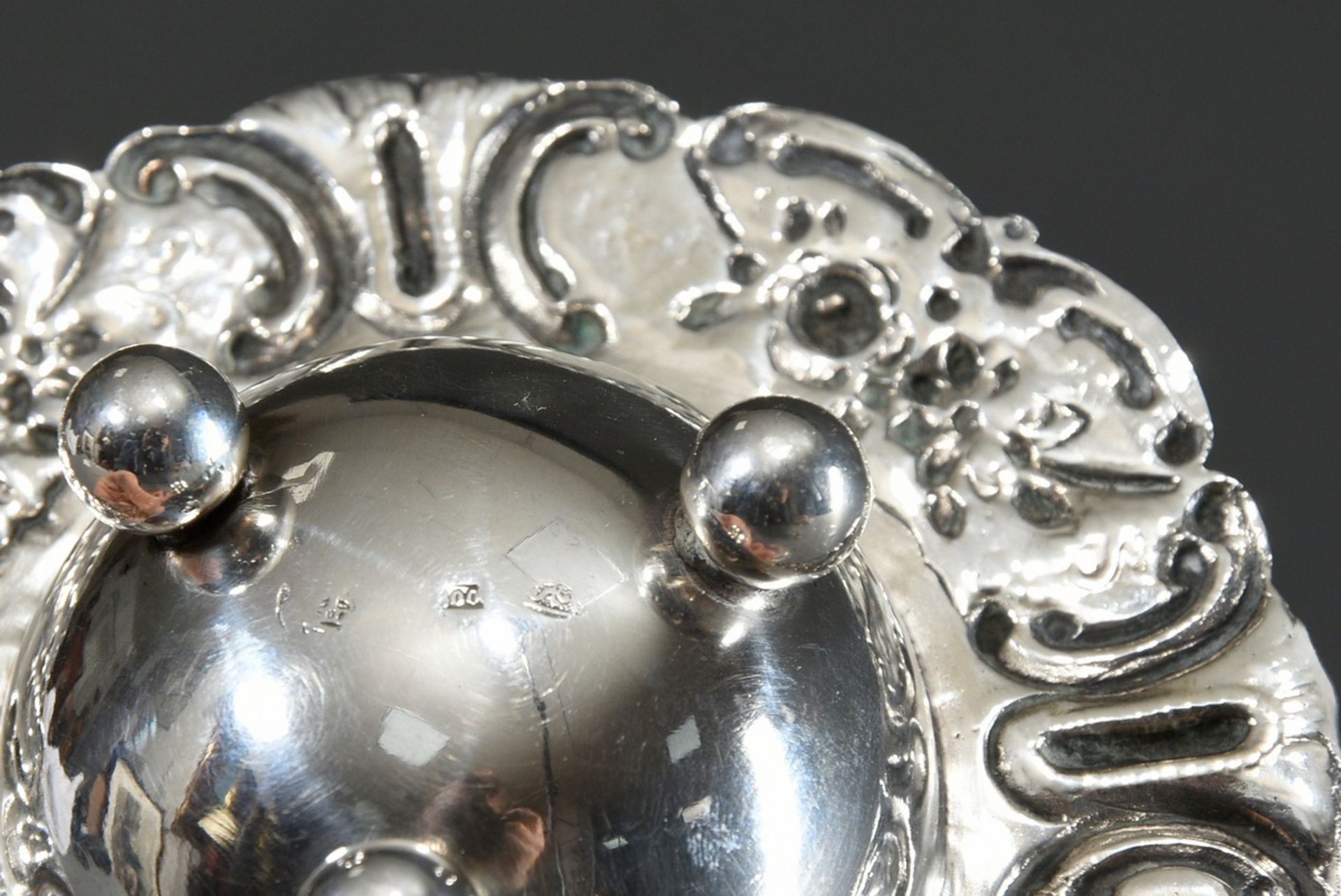 2 pieces richly reliefed tea glass on saucer and tea strainer on saucer "Roses and Rocailles", Germ - Image 6 of 7
