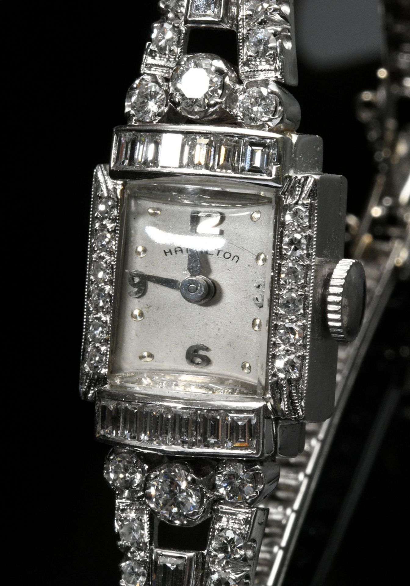 Elegant Art Deco Hamilton white gold 585 wristwatch set with diamonds (total approx. 3.60ct/VS-P1/W - Image 2 of 3