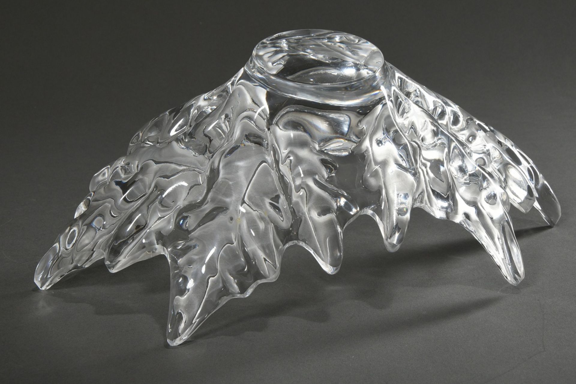Large Lalique leaf bowl "Champs-Élysées", colourless glass, partly satinised, incised signature, Fr - Image 4 of 5