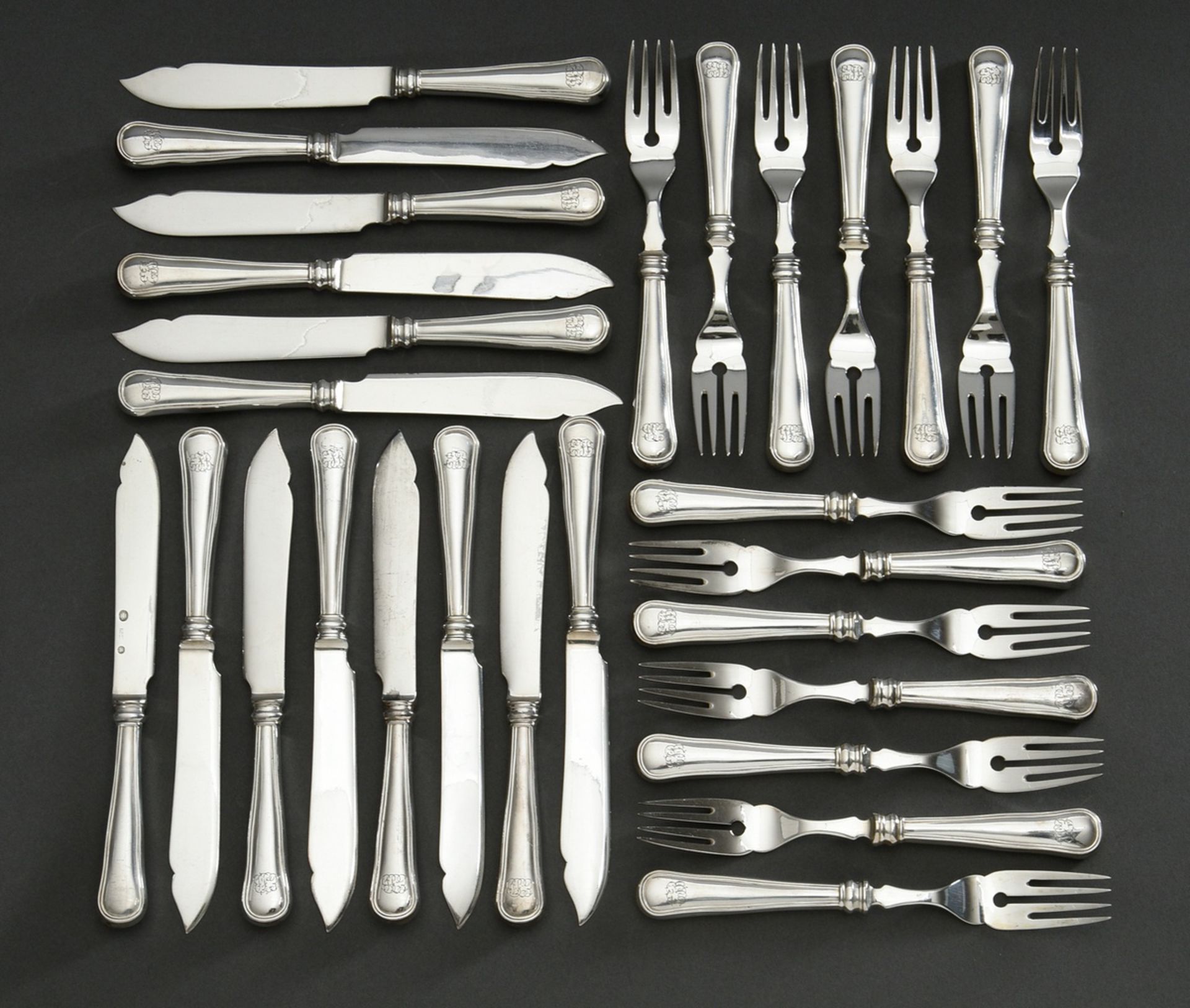 28 Pieces Danish fish cutlery with monogram "EJB", K.C. Hermann, Copenhagen 1925-26, silver, 1520g: - Image 2 of 5