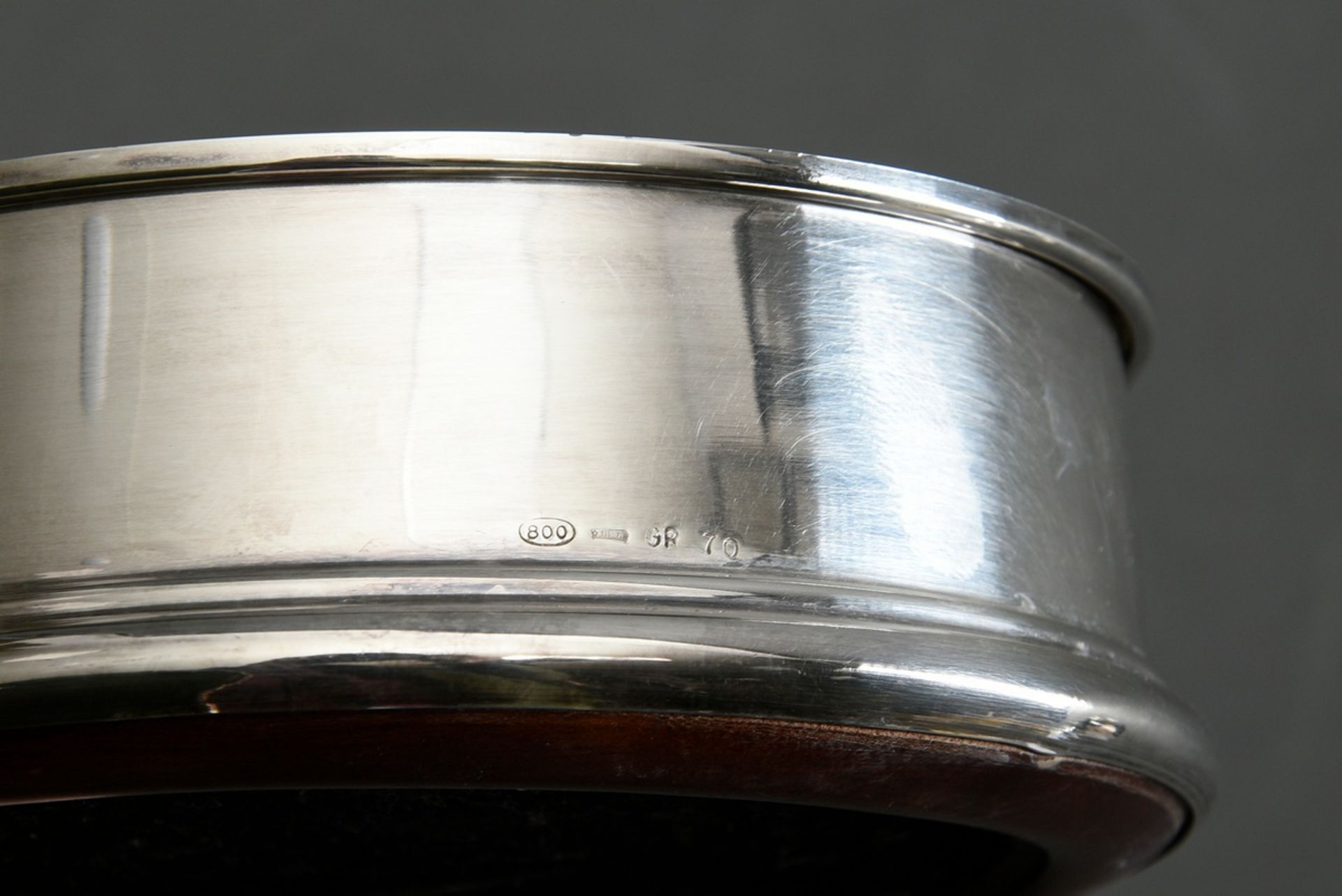 3 pieces of modern silverware, 20th century: round tray with curved handles (MM: Kennedy, silver 90 - Image 9 of 9
