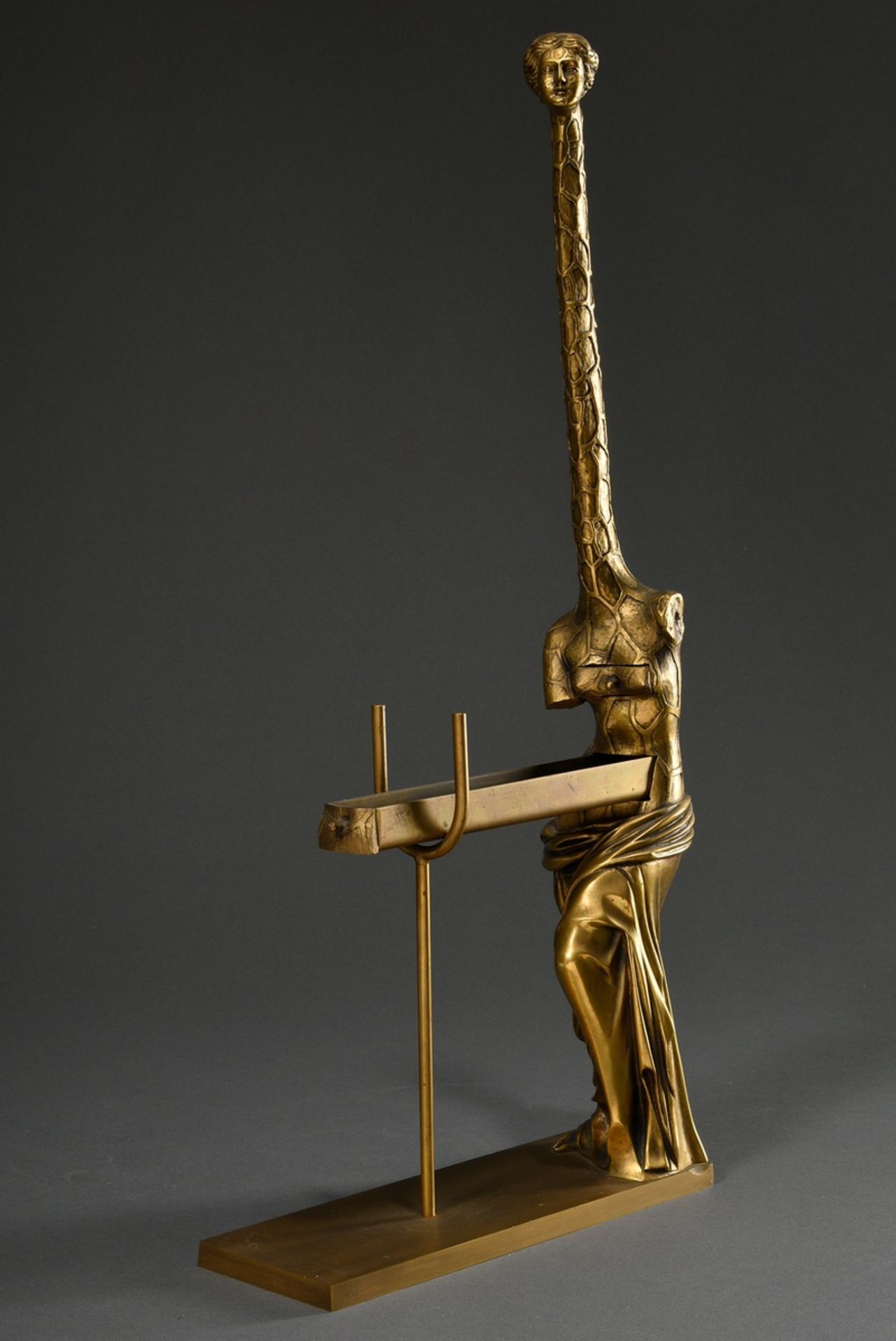 Dalí, Salvador (1904-1989) "Venus à la giraffe", bronze, golden patinated, with movable elements, 1 - Image 2 of 10