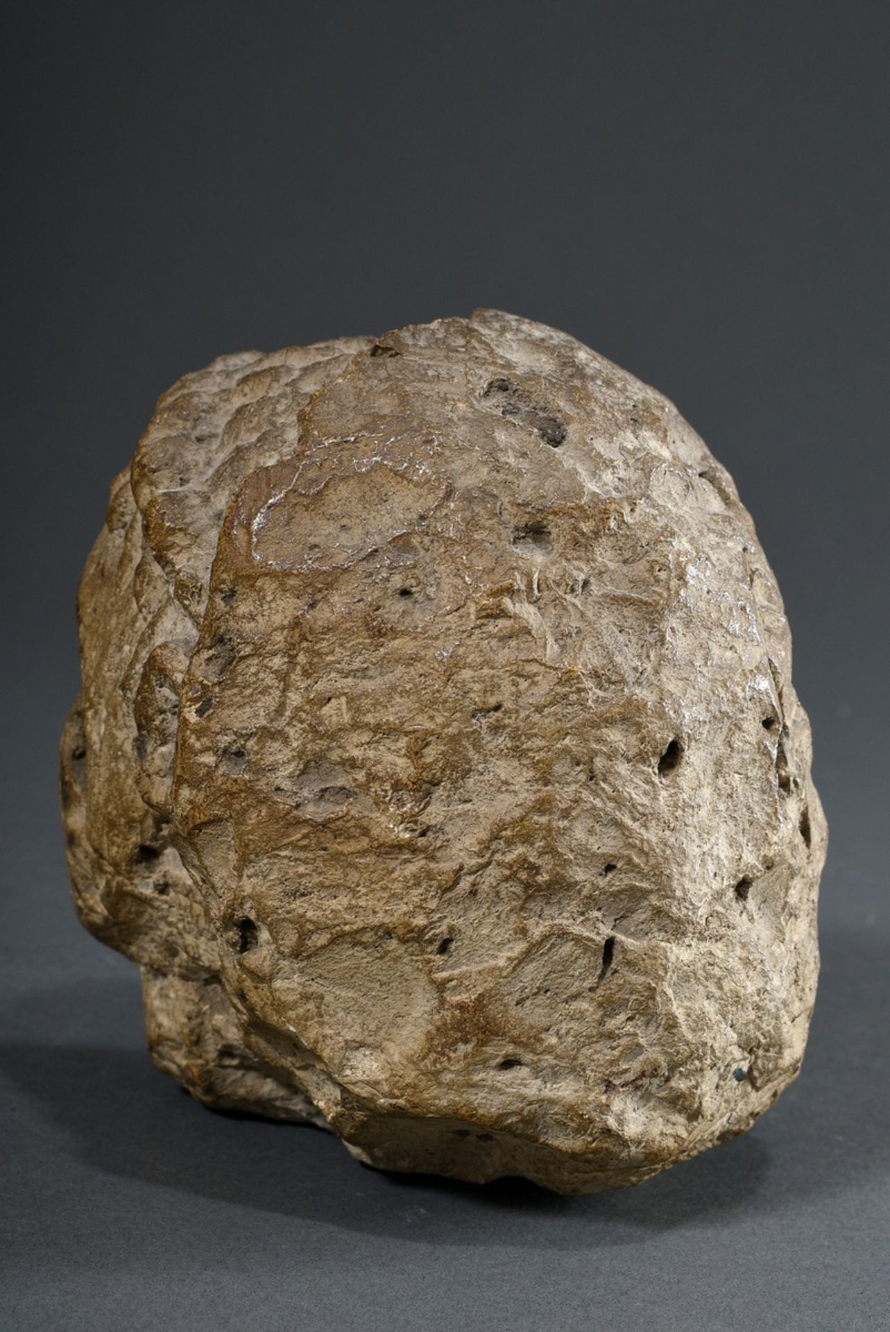 Limestone fragment "Head of a man with wig", reworked on the back, probably from half relief, h. 14 - Image 4 of 6