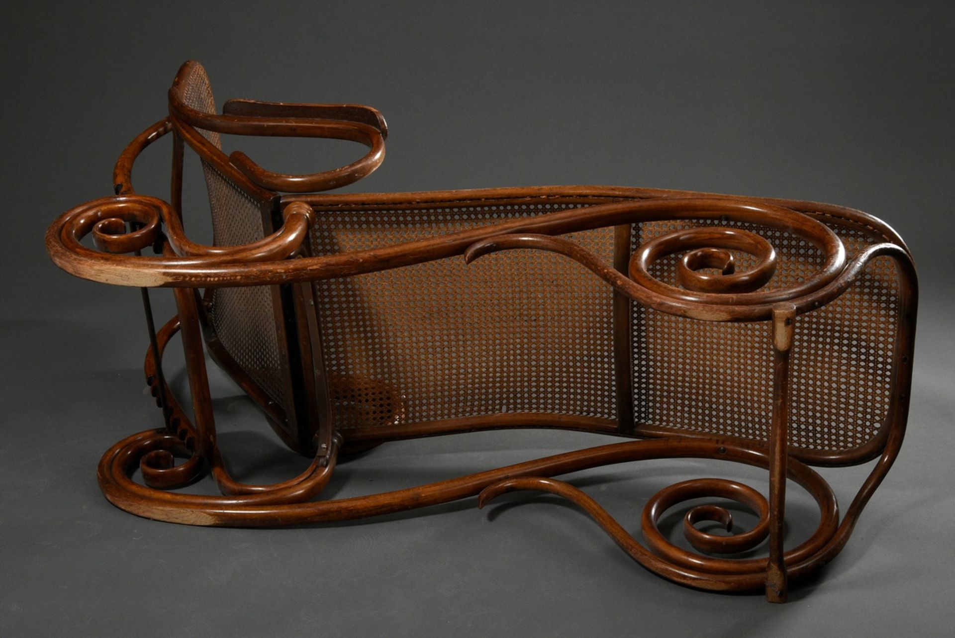 Thonet "Sofa bed no. 2", design: Gebrüder Thonet, Vienna c. 1900, solid bent beech wood with wicker - Image 6 of 7