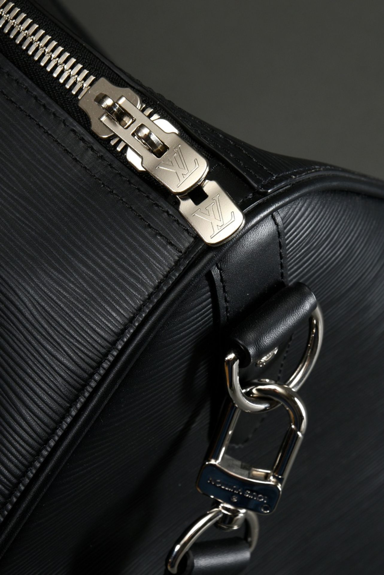 Louis Vuitton "Keepall 50" in Epi black, Damier graphite and raised Brand lettering on blue and whi - Image 5 of 9