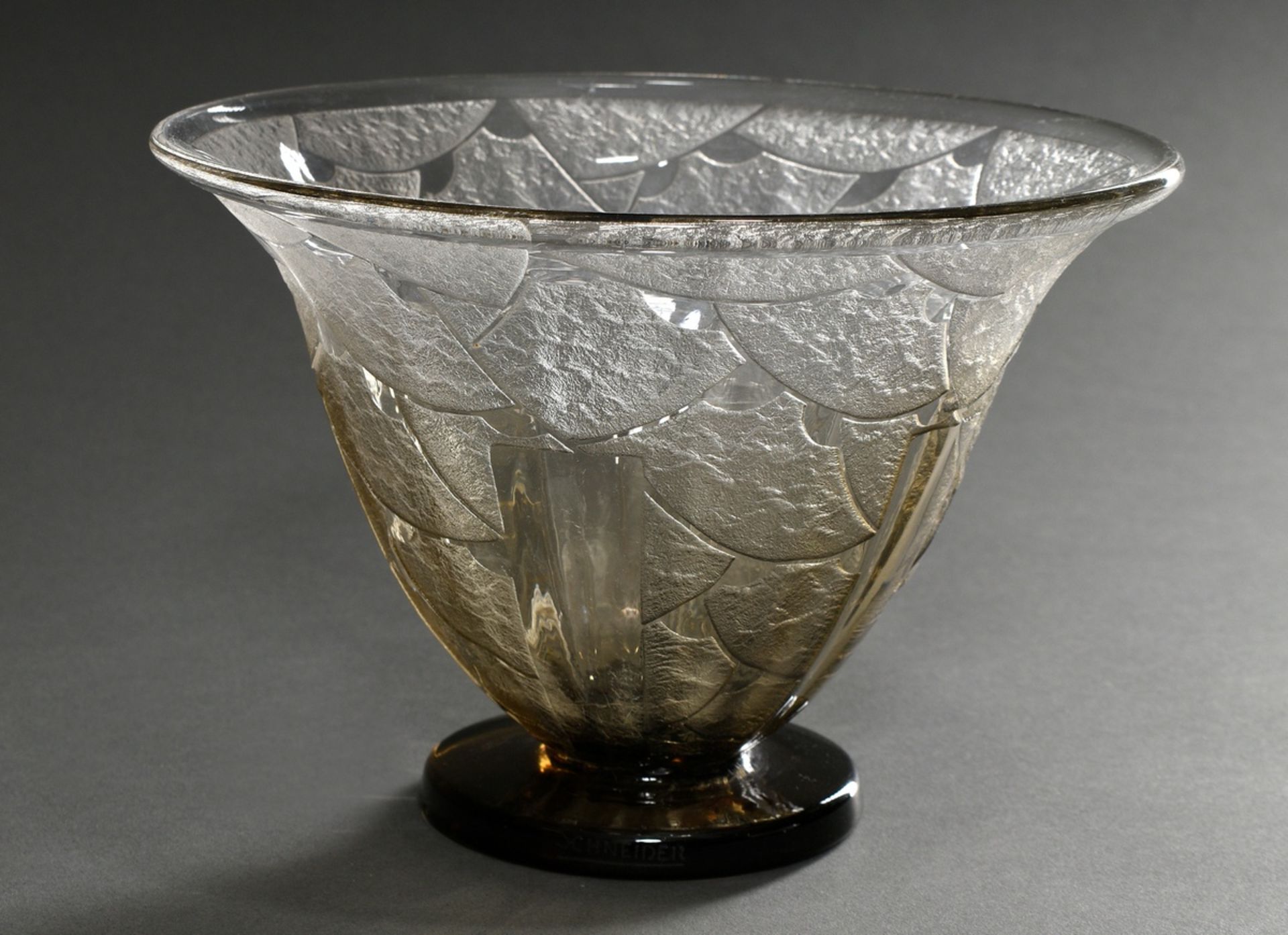 Art Deco bowl with abstract etched decoration on the wall and smoked glass foot, sign. Schneider, N
