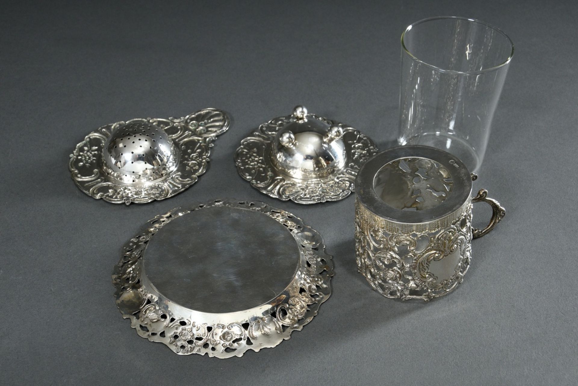 2 pieces richly reliefed tea glass on saucer and tea strainer on saucer "Roses and Rocailles", Germ - Image 5 of 7