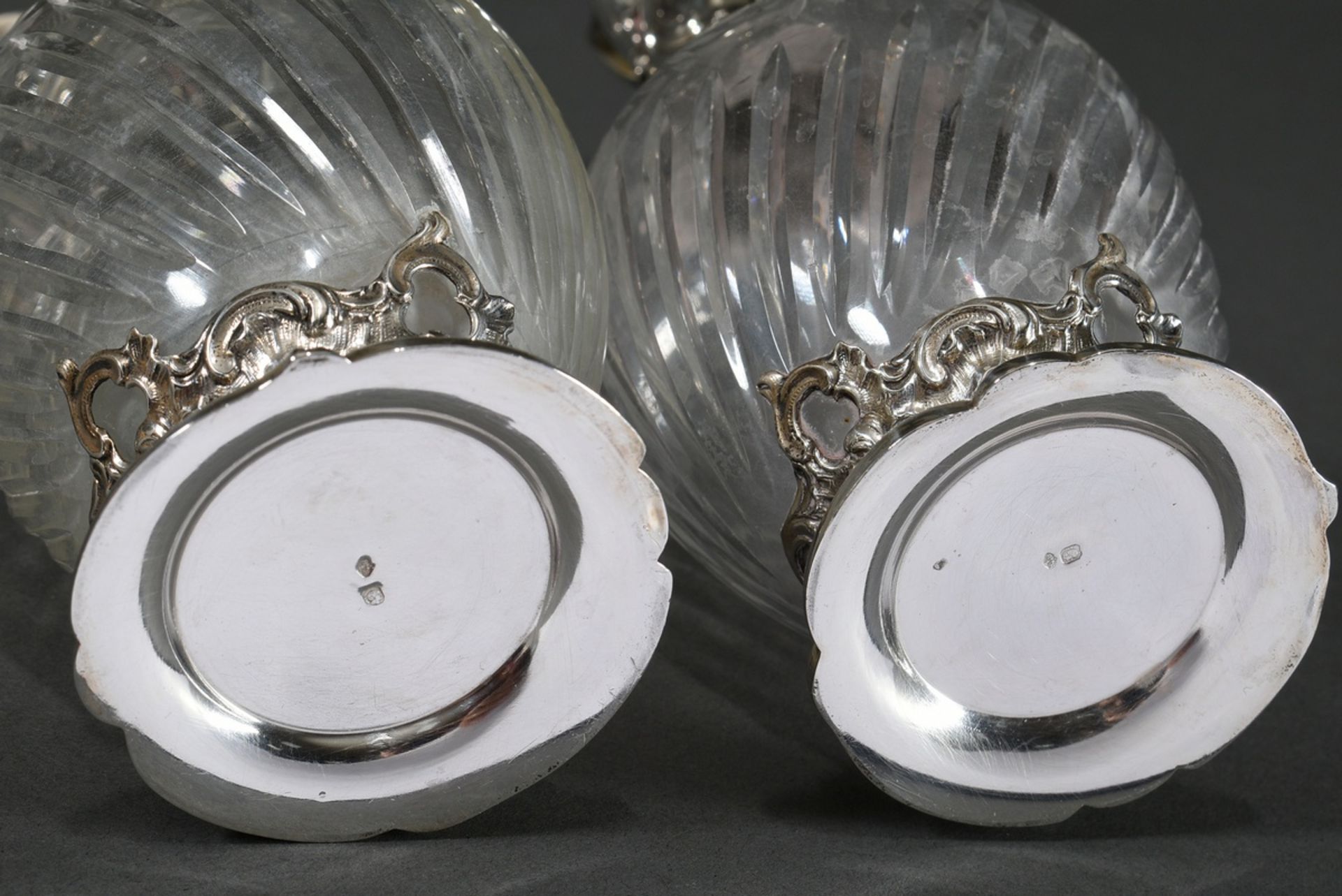 2 Small rum decanters with floral silver mounting in neo-rococo style on neck and foot as well as d - Image 7 of 8