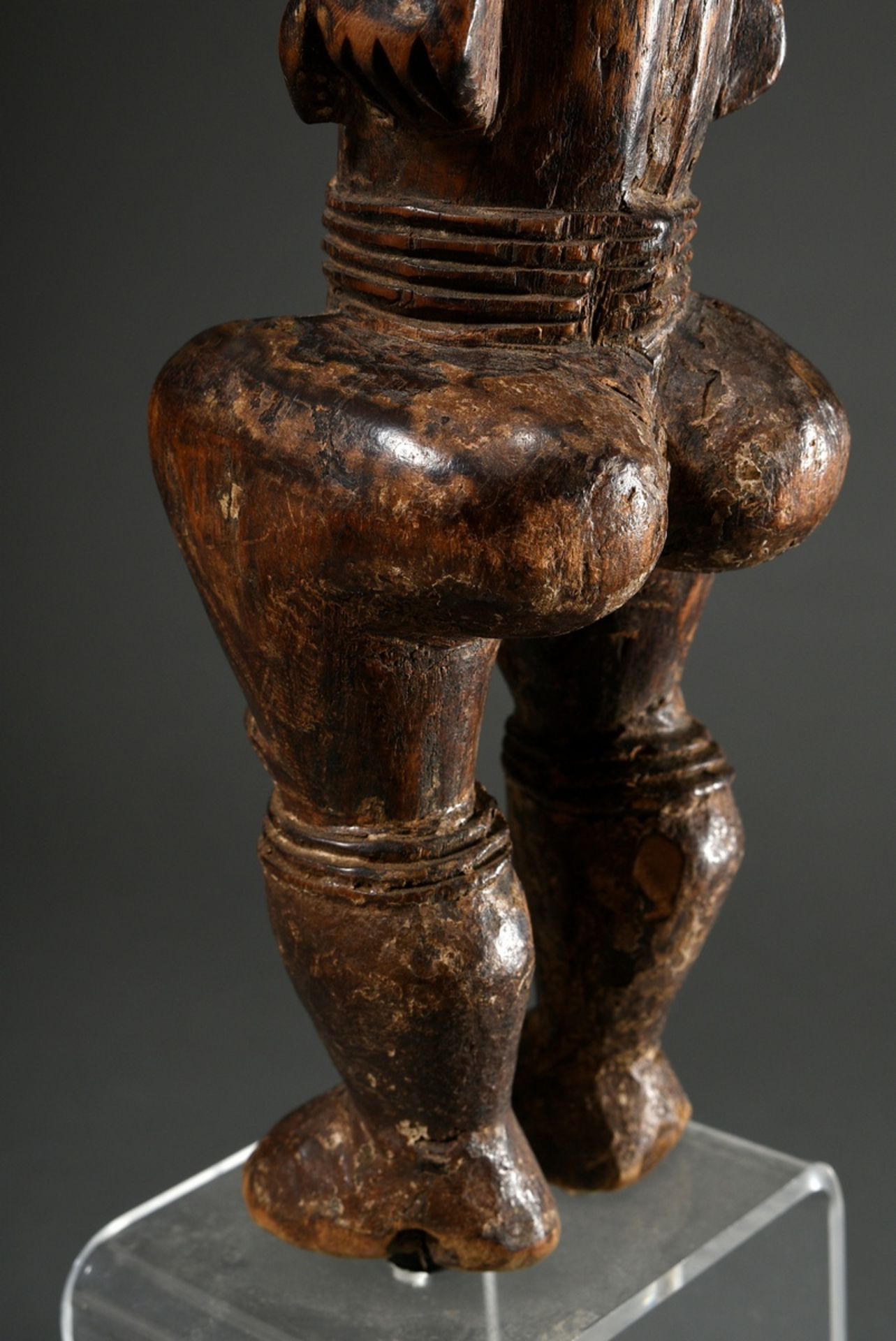 Female African ancestor figure "Blolo bla" with scarifications, carved wood with remains of old pat - Image 6 of 6