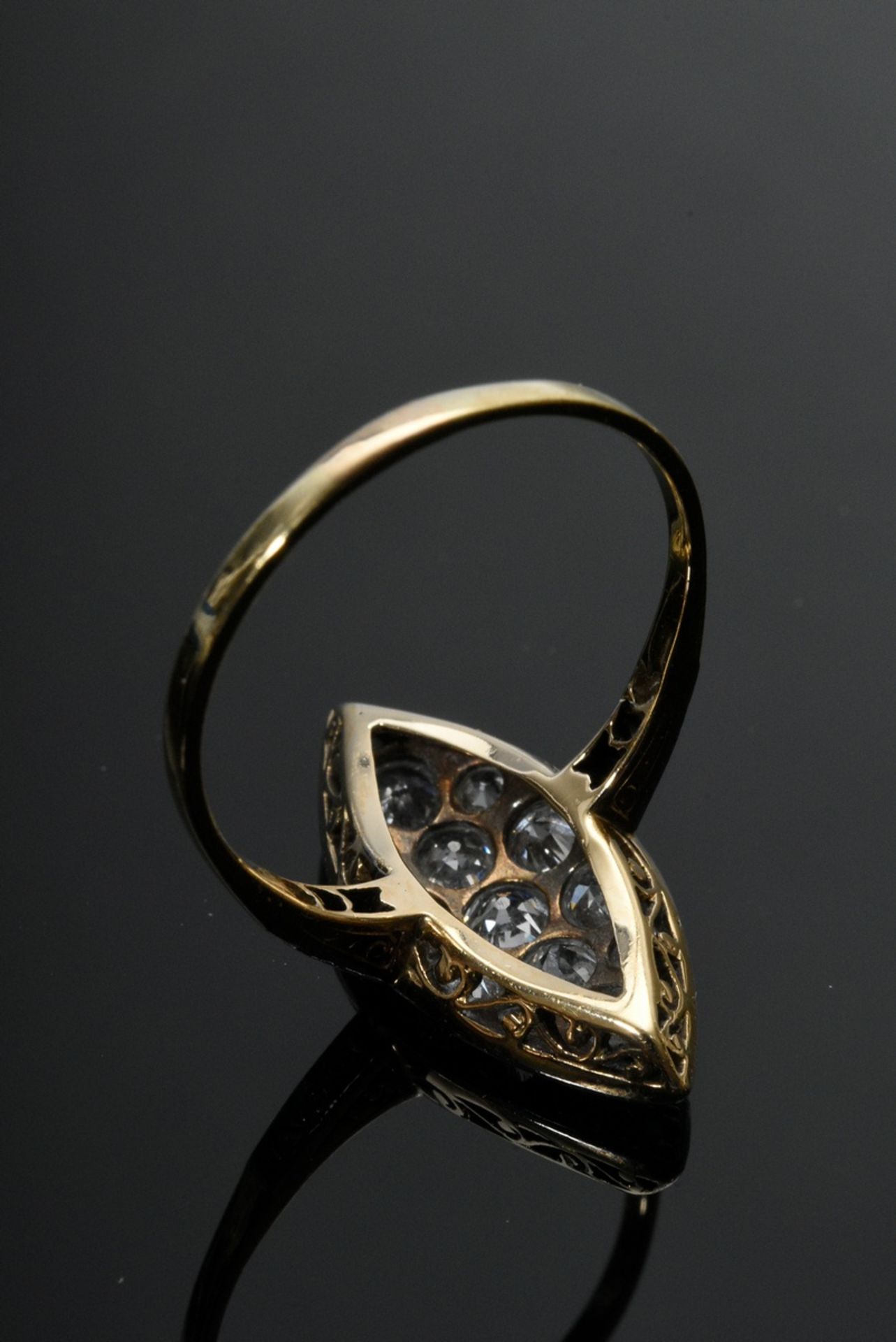 Eleganter platinierter Gelbgold 585 Ring mit Altschliffdiamanten (zus. ca. 1.30ct/VSI-SI/W-TCR), um - Bild 3 aus 3