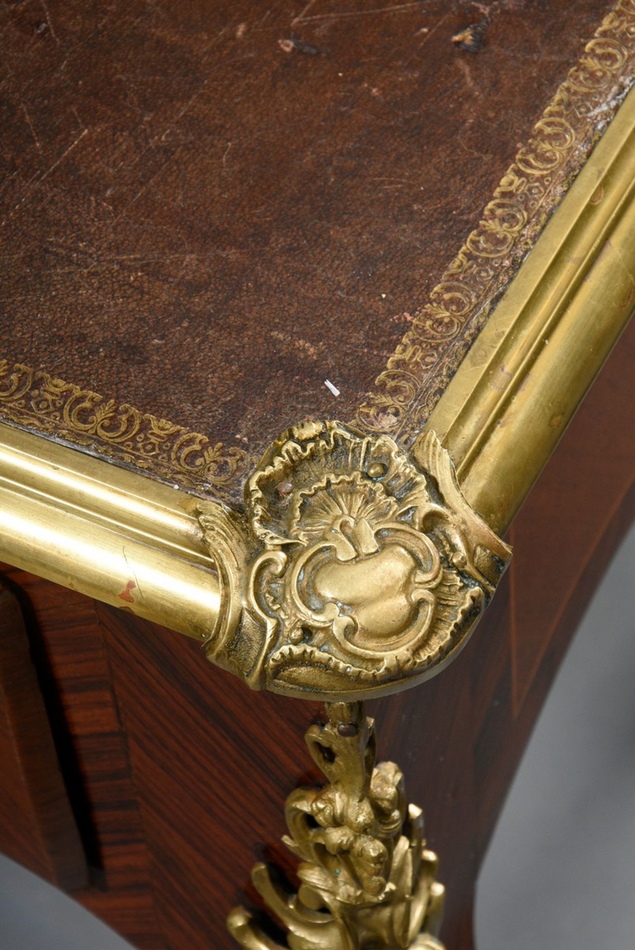 French bureau plat in Louis XV style on high curved legs with rich bronze fittings "busts of women" - Image 8 of 10