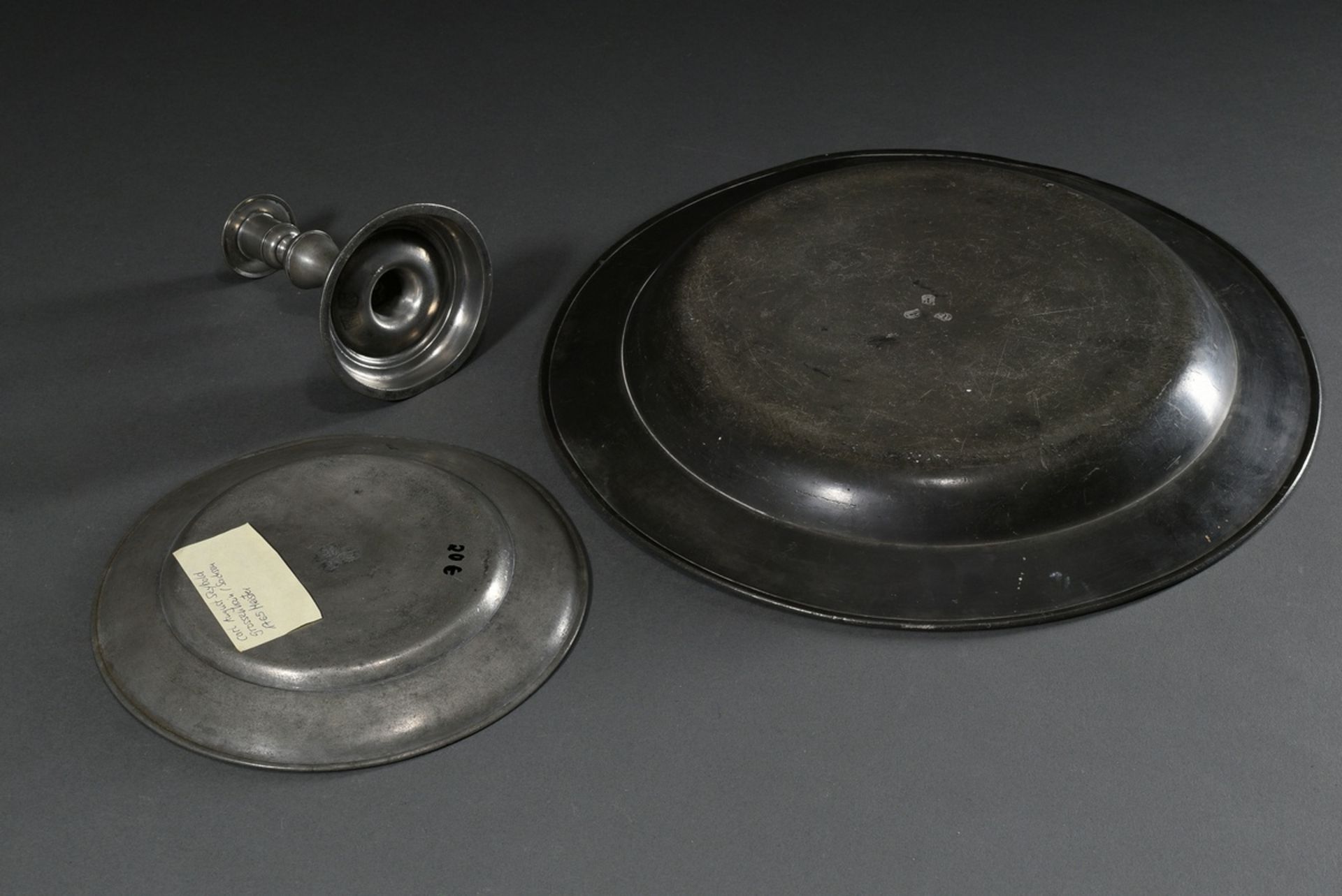 3 Various pieces of pewter, 18th century: large plate with engraved owner's monogram "C.S.S. 1775", - Image 9 of 11