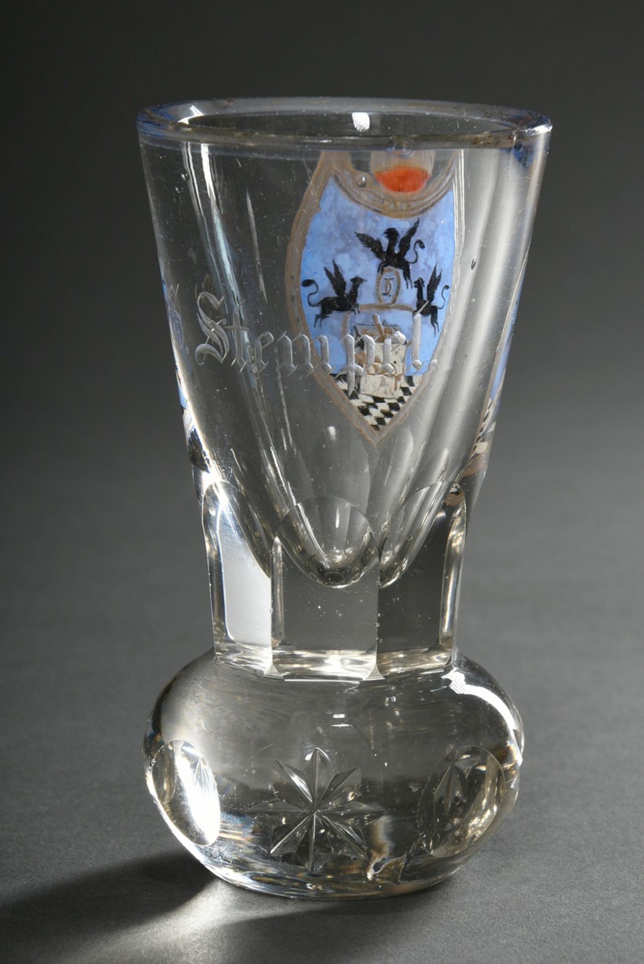 Masonic glass with cut and on the front coloured coat of arms under a 9-pointed crown "Three Griffi - Image 2 of 7