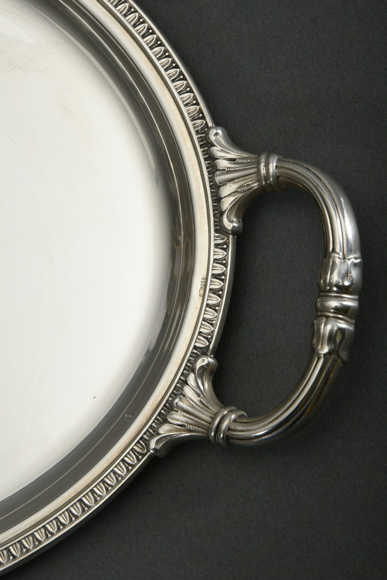 Oval tray in classical shape with relief rim and handles, silver 800, 525g, 41,6x24,6cm, slight sig - Image 2 of 3