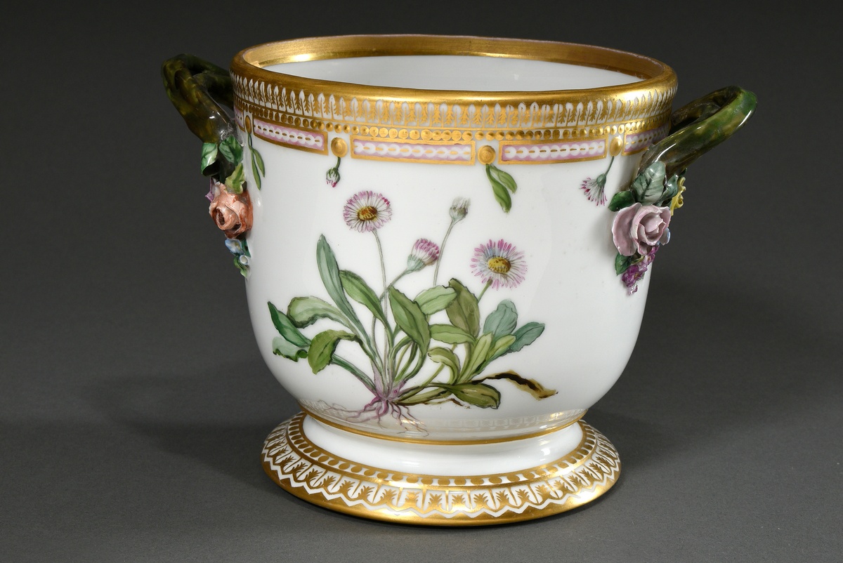 2 Royal Copenhagen "Flora Danica" cachepots with polychrome painting all around, branch handles, pl - Image 2 of 11