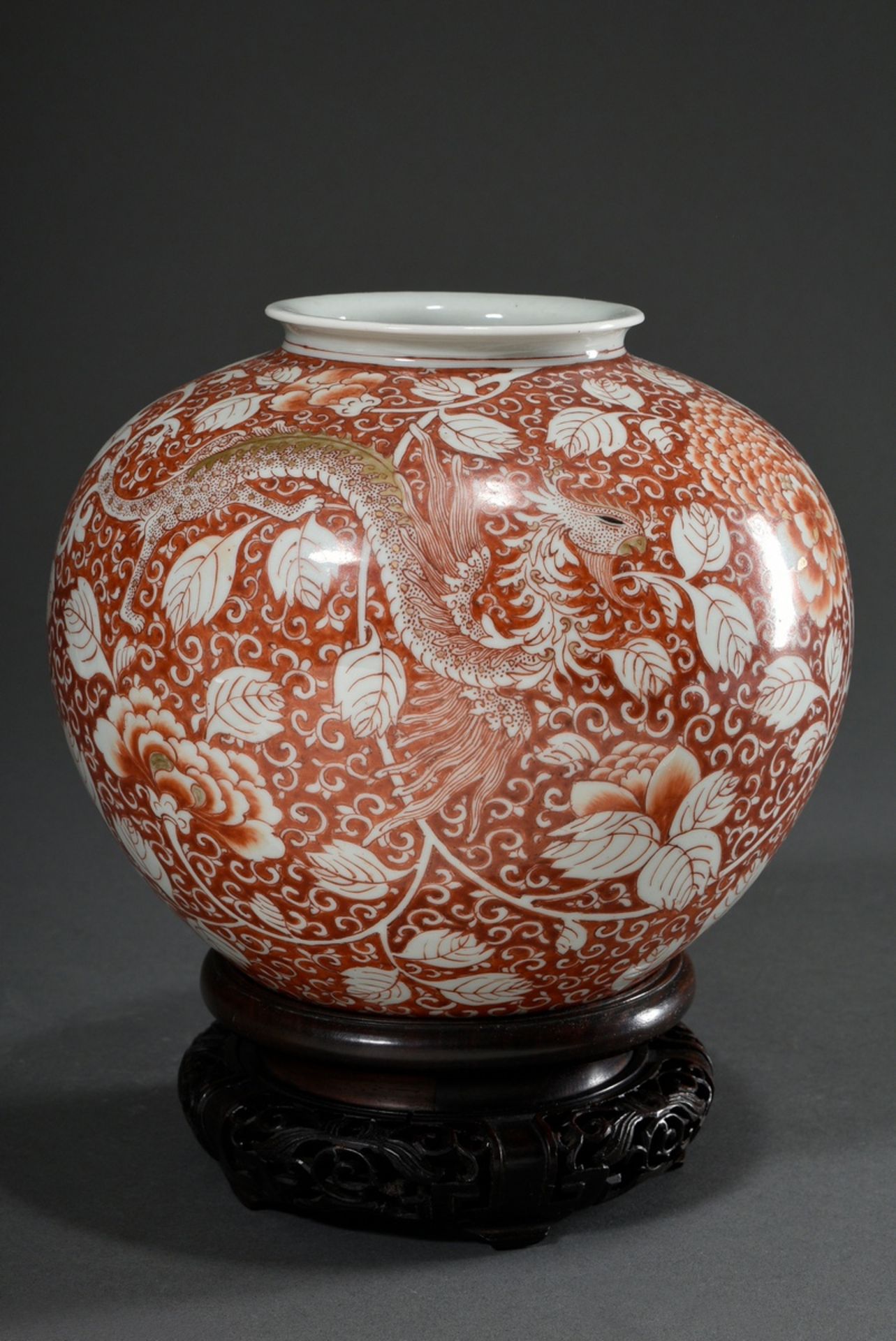 Chinese porcelain spherical vase with iron-red painting "Pair of phoenixes on a floral background w