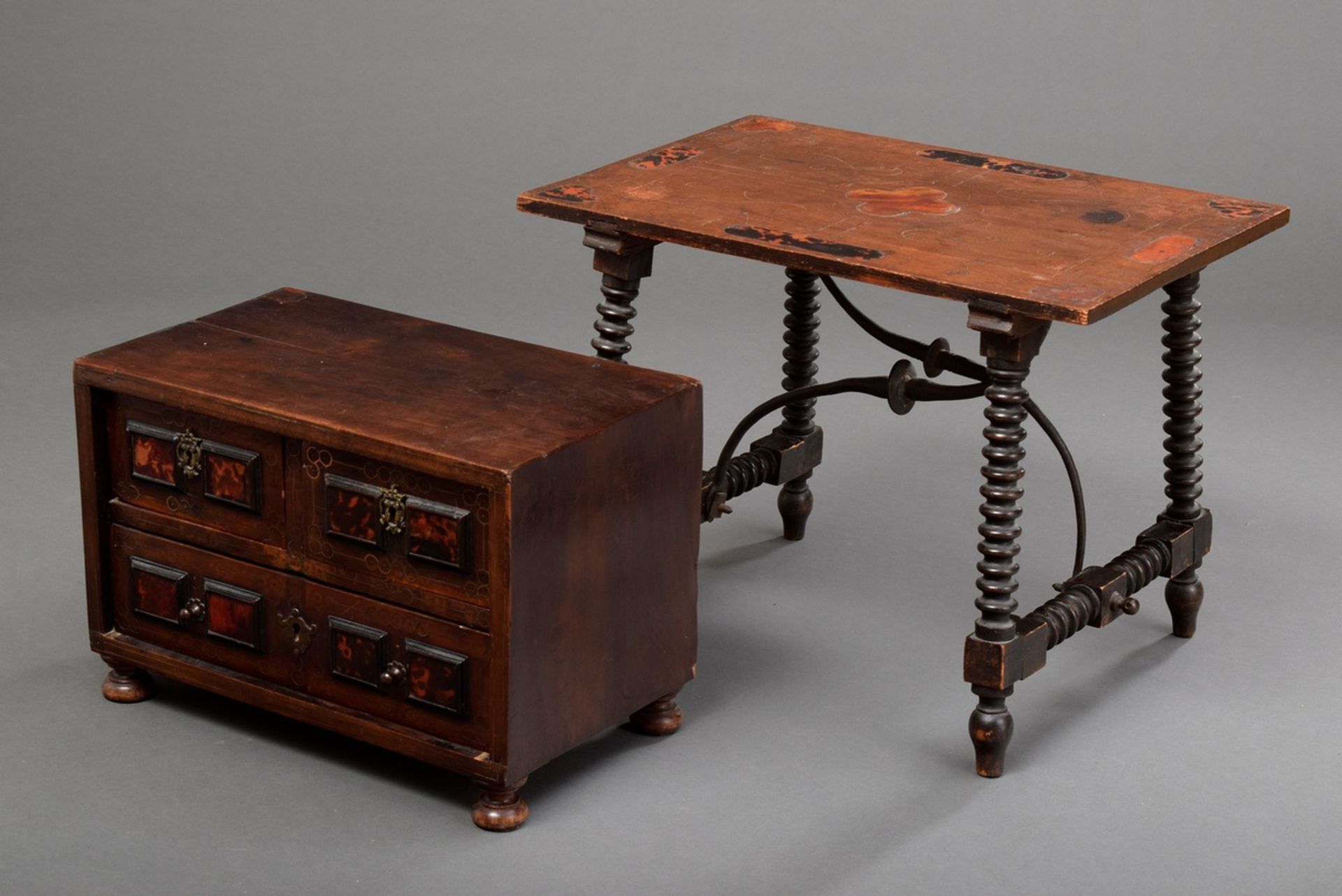 Spanish cabinet with tortoiseshell and brass inlays, walnut veneered on oak, on a table frame with  - Image 11 of 11