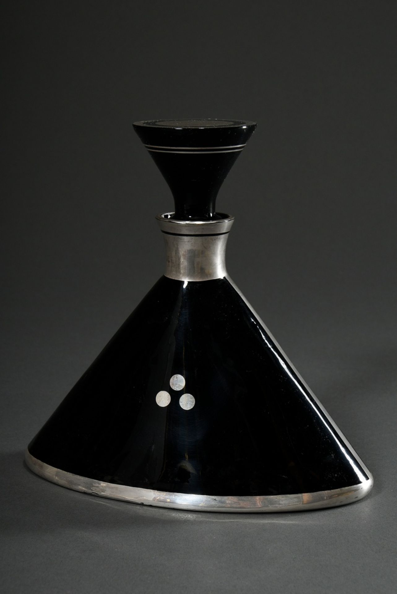 6 pieces Art Deco liqueur service in black glass with geometric silver overlay: cone-shaped carafe - Image 6 of 7