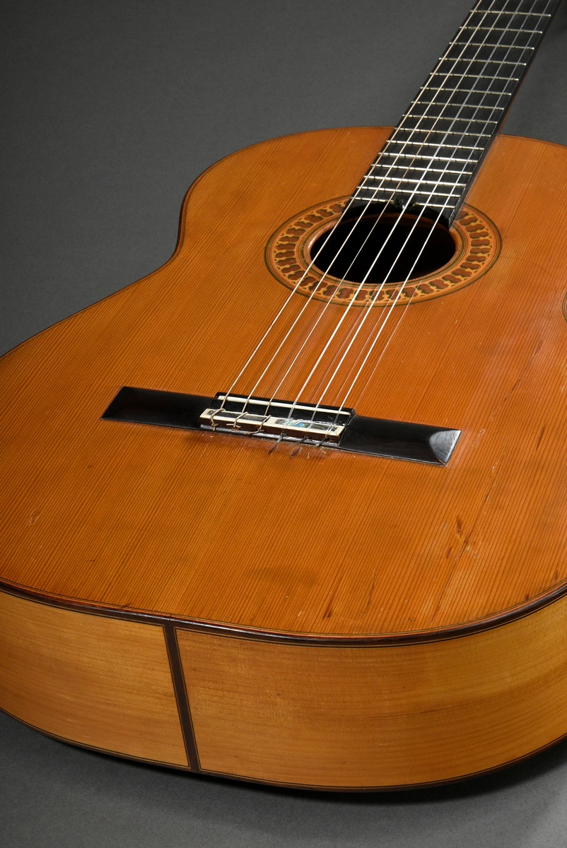 Flamenco guitar, Michael Wichmann, Hamburg 1987, label inside with stamp and signature, cedar top ( - Image 8 of 15