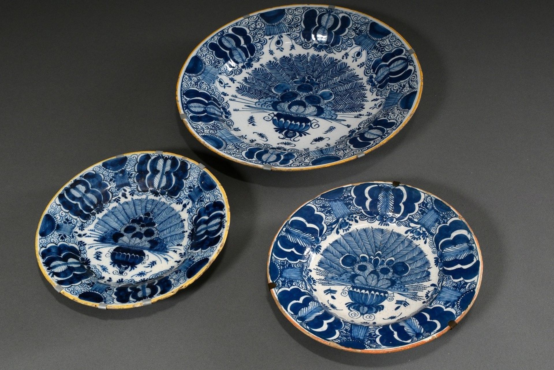 3 Various Delft "Peacock plates" with blue painting decoration and yellow rim: 1x De verguldte Bloe - Image 2 of 5