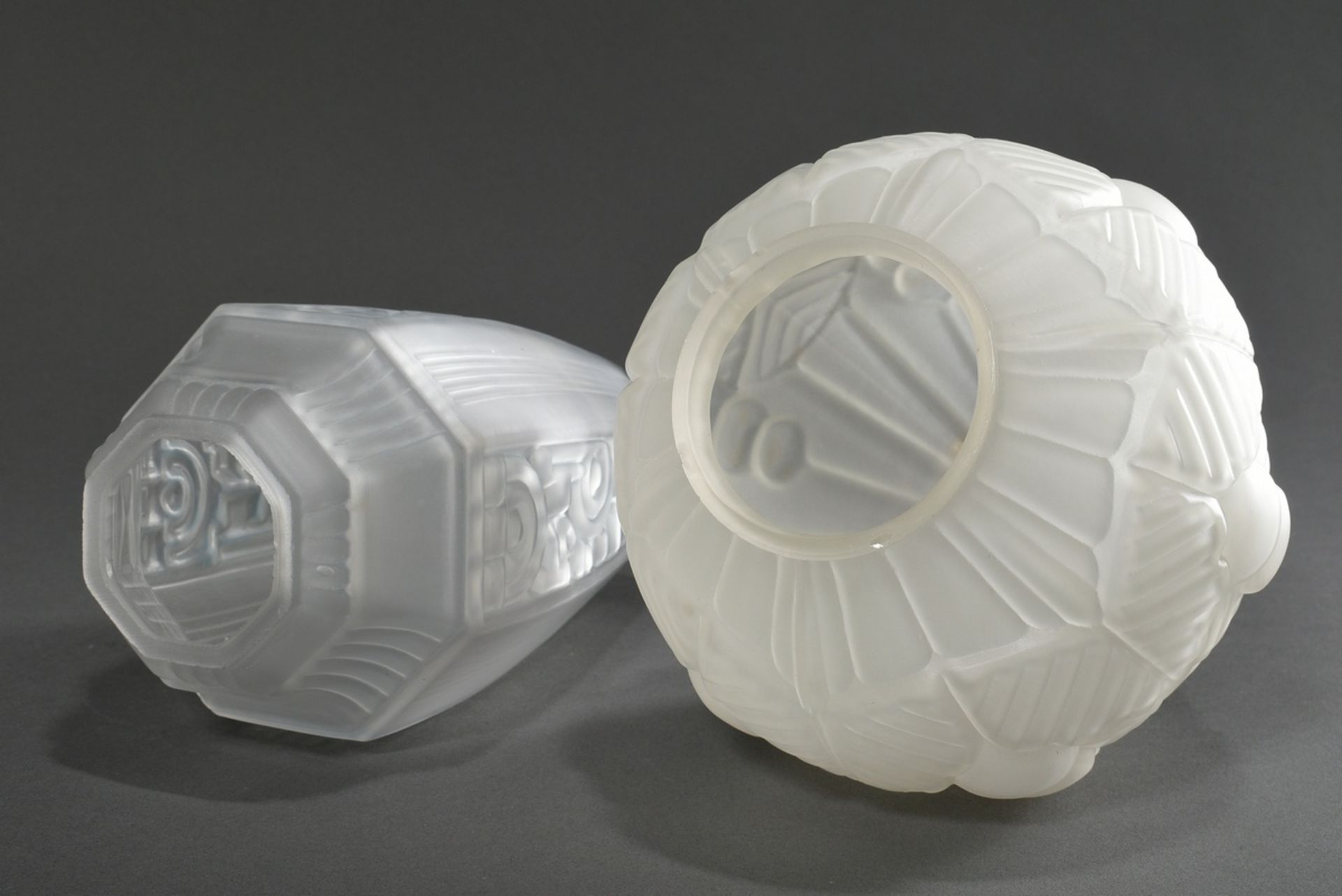 2 Various Art Deco glass vases blown into the mould with geometric and floral abstract patterns, ma - Image 2 of 5