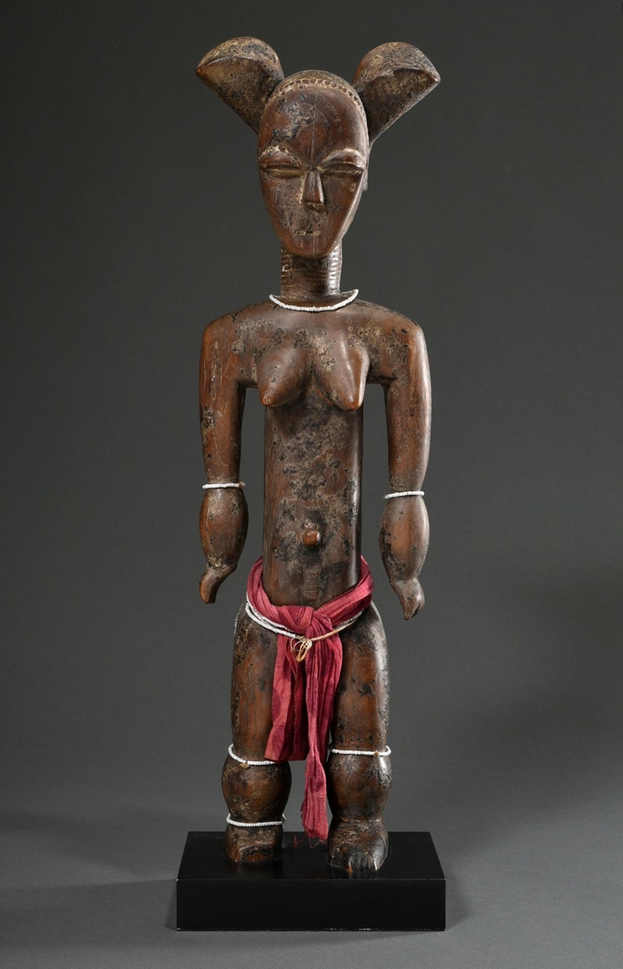 Attie female figure or fertility fetish with fanciful coiffure and scarification marks as well as p - Image 2 of 6