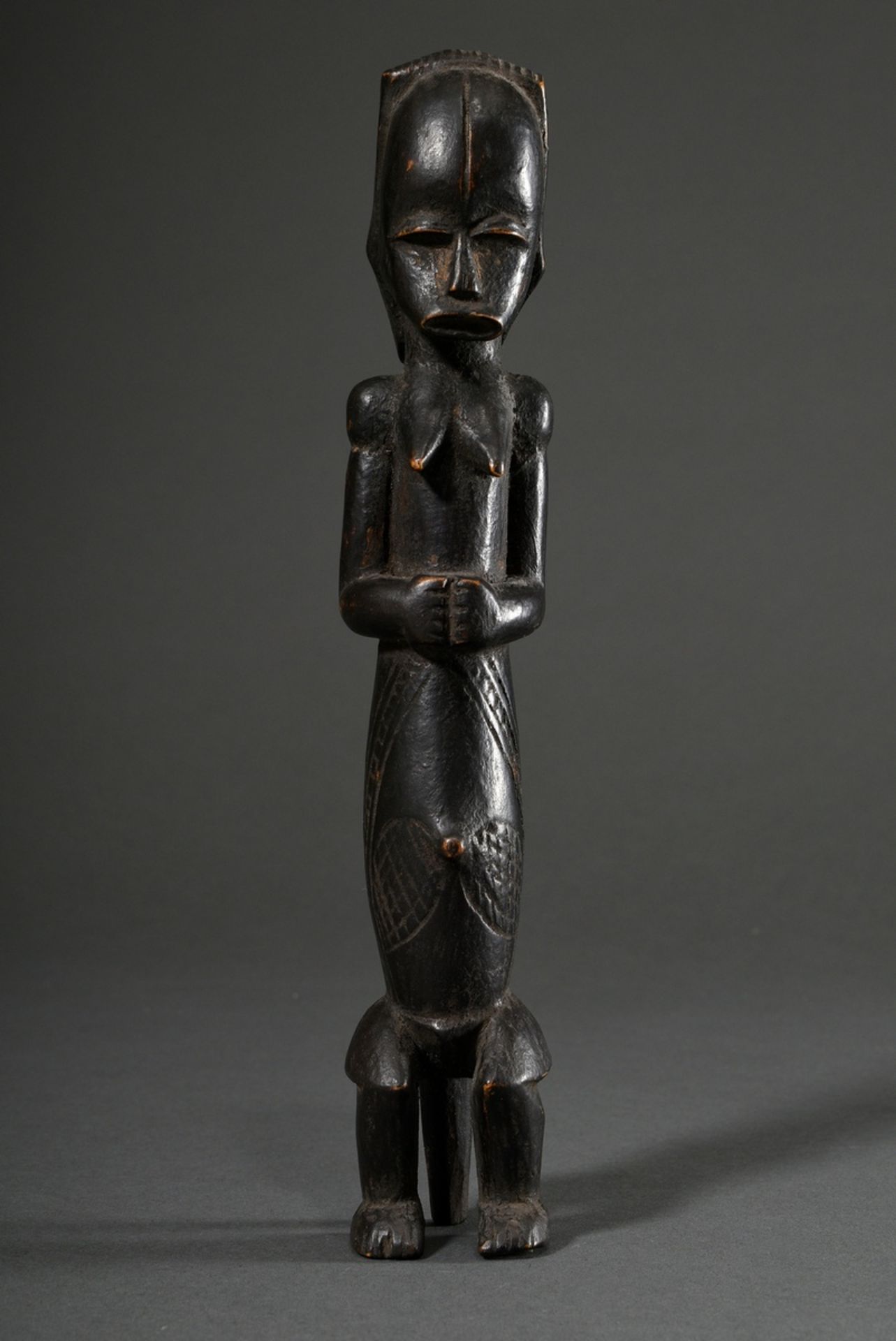 Small female African ancestor figure with scarifications, wood carved and dark stained, probably Fa - Image 3 of 6