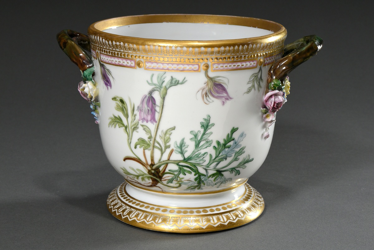 2 Royal Copenhagen "Flora Danica" cachepots with polychrome painting all around, branch handles, pl - Image 8 of 11