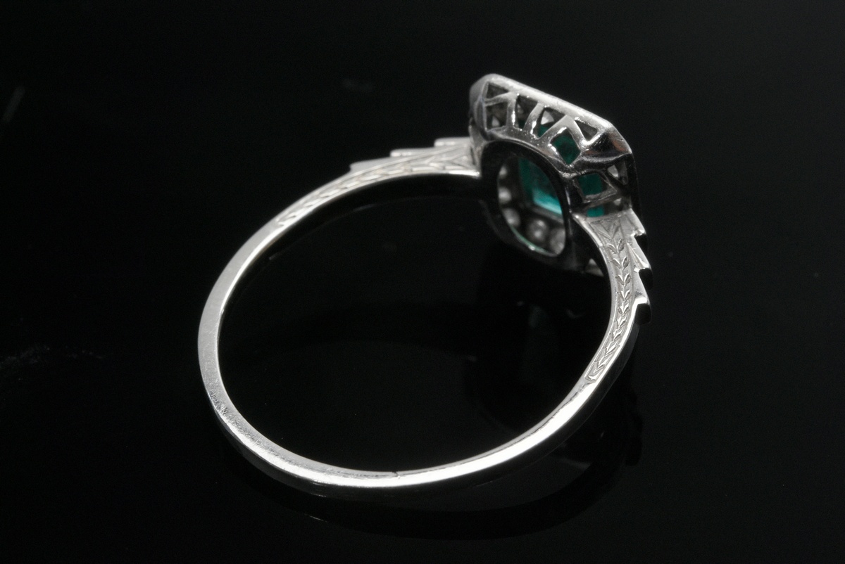 Elegant white gold 750 Art Deco ring with stair cut emerald (ca. 0.80ct) and octagonal diamonds (ad - Image 3 of 3