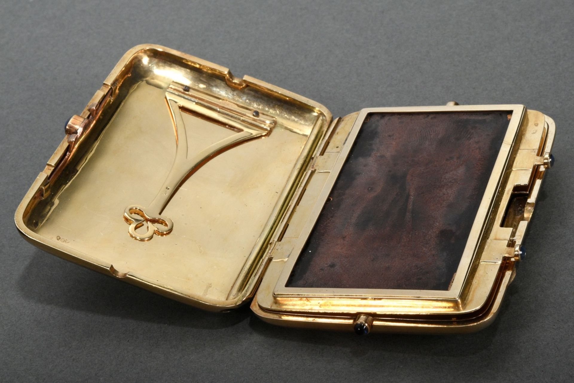 Heavy yellow gold 585 box with several compartments and mirror, Austria-Hungary c. 1900/1920, insid - Image 7 of 8